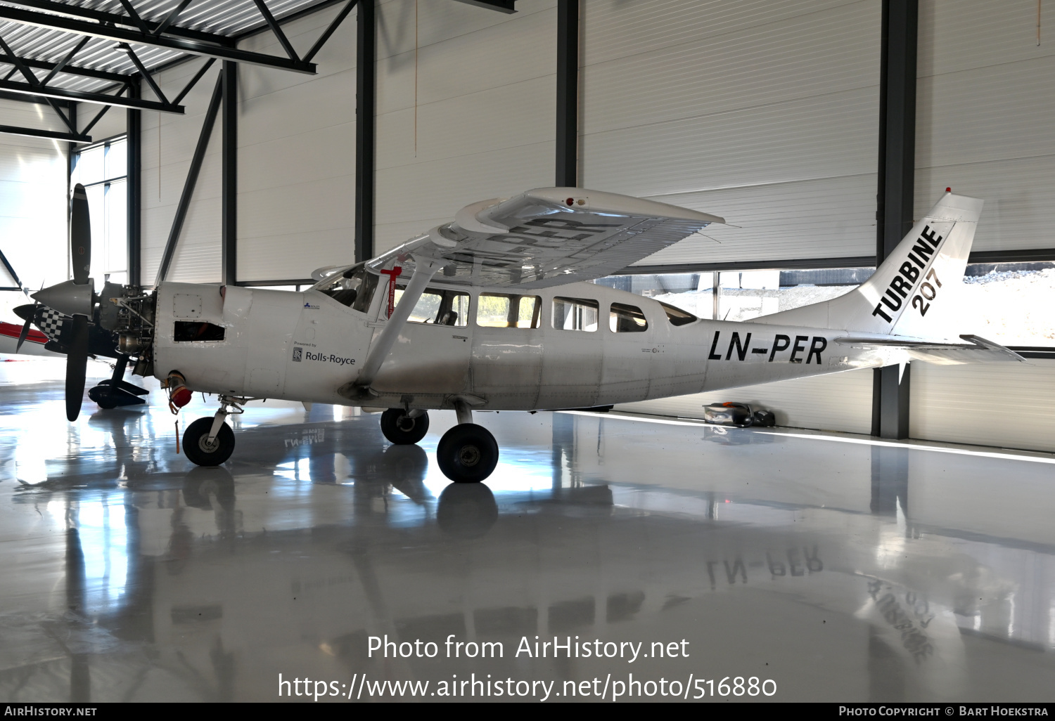 Aircraft Photo of LN-PER | Cessna T207/Soloy Turbine 207 | AirHistory.net #516880