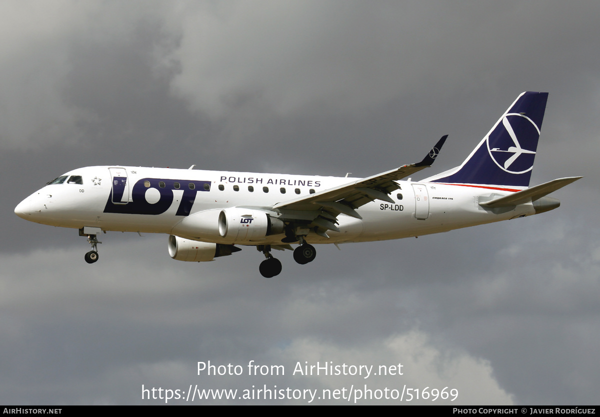 Aircraft Photo of SP-LDD | Embraer 170STD (ERJ-170-100STD) | LOT Polish Airlines - Polskie Linie Lotnicze | AirHistory.net #516969