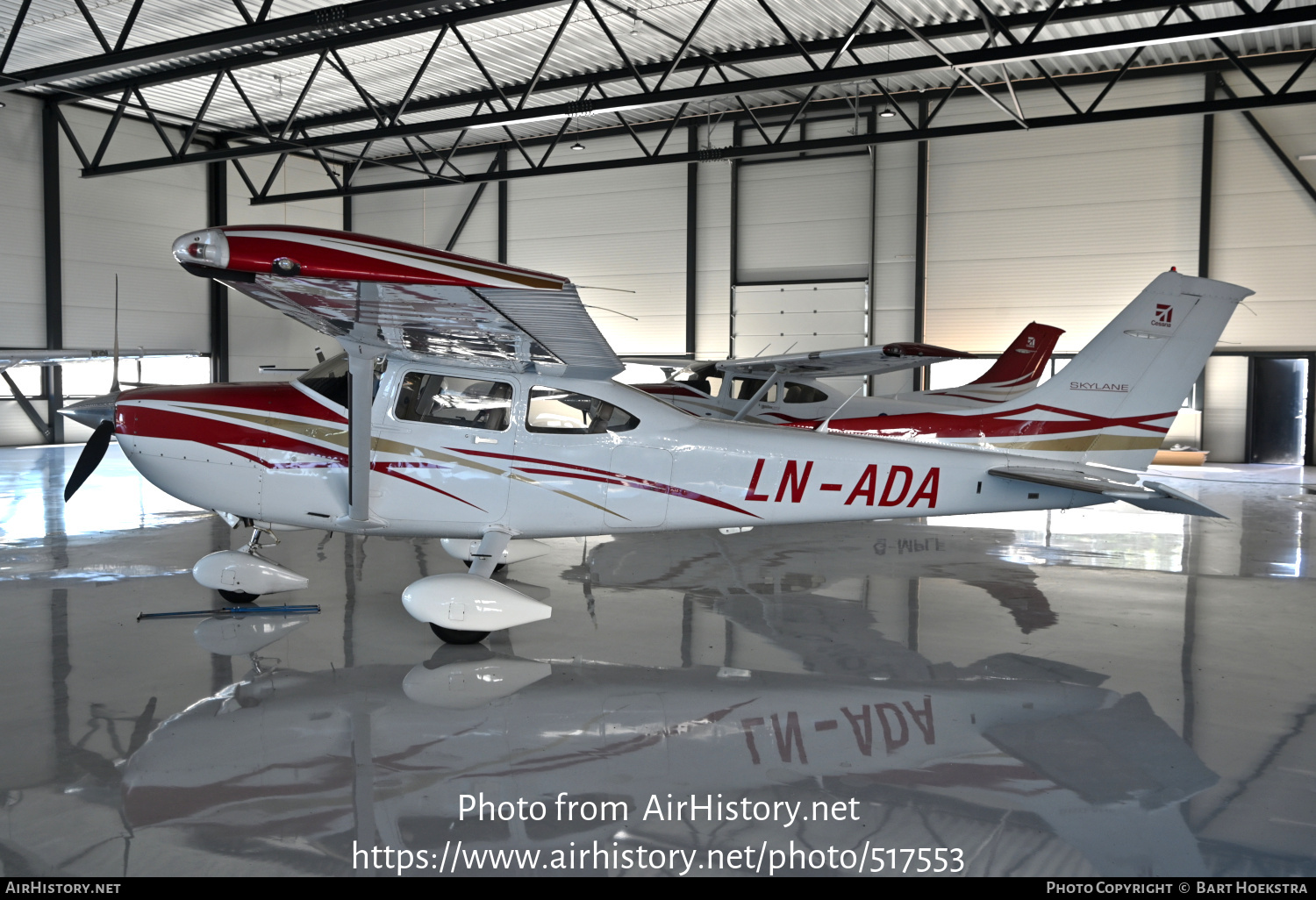 Aircraft Photo of LN-ADA | Cessna 182T Skylane | AirHistory.net #517553