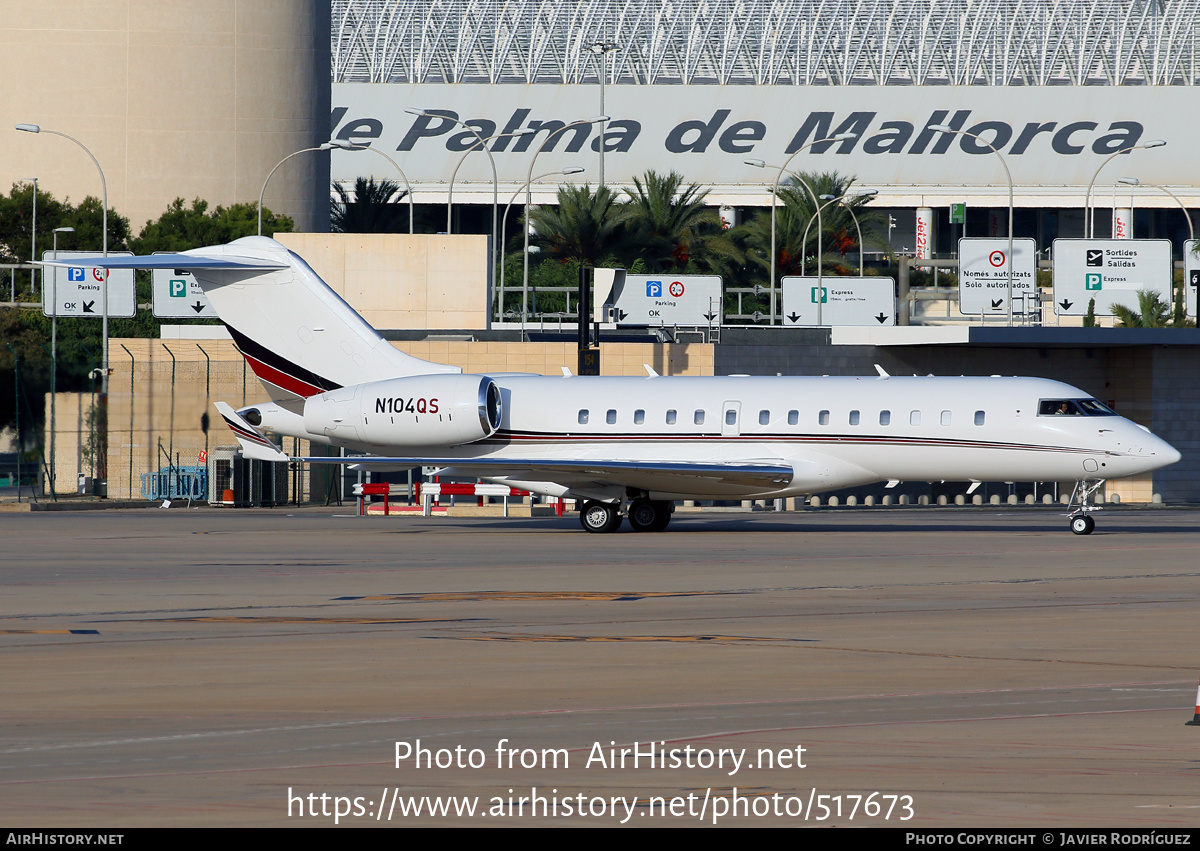 Aircraft Photo of N104QS | Bombardier Global 5000 (BD-700-1A11) | AirHistory.net #517673