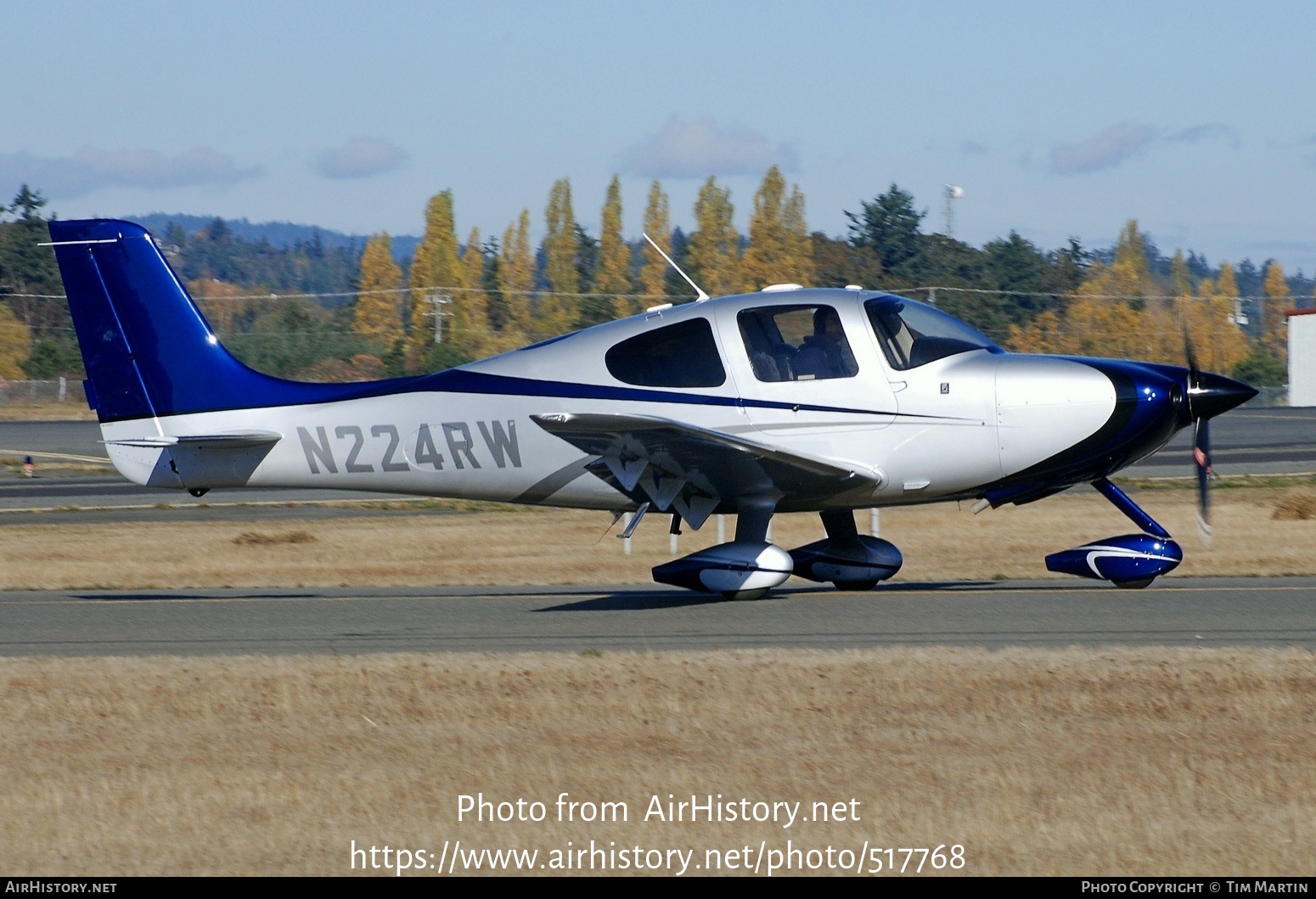 Aircraft Photo of N224RW | Cirrus SR-22 G2 | AirHistory.net #517768