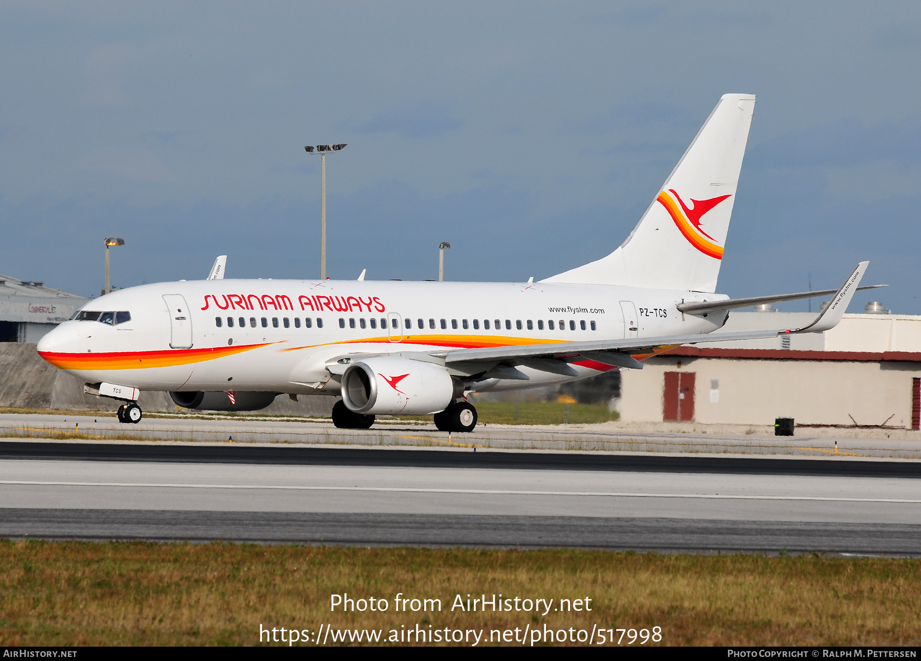 Aircraft Photo of PZ-TCS | Boeing 737-79L | Surinam Airways | AirHistory.net #517998