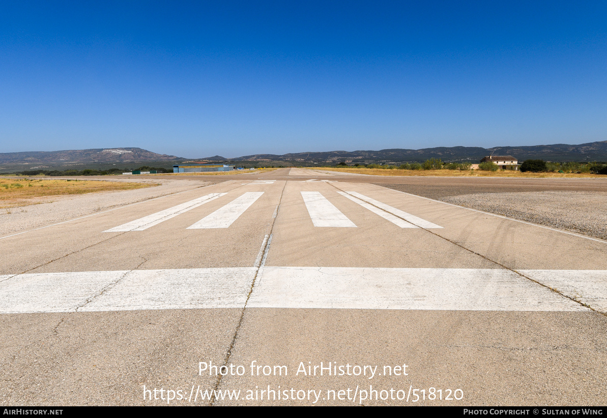 Airport photo of Beas de Segura (LEBE) in Spain | AirHistory.net #518120