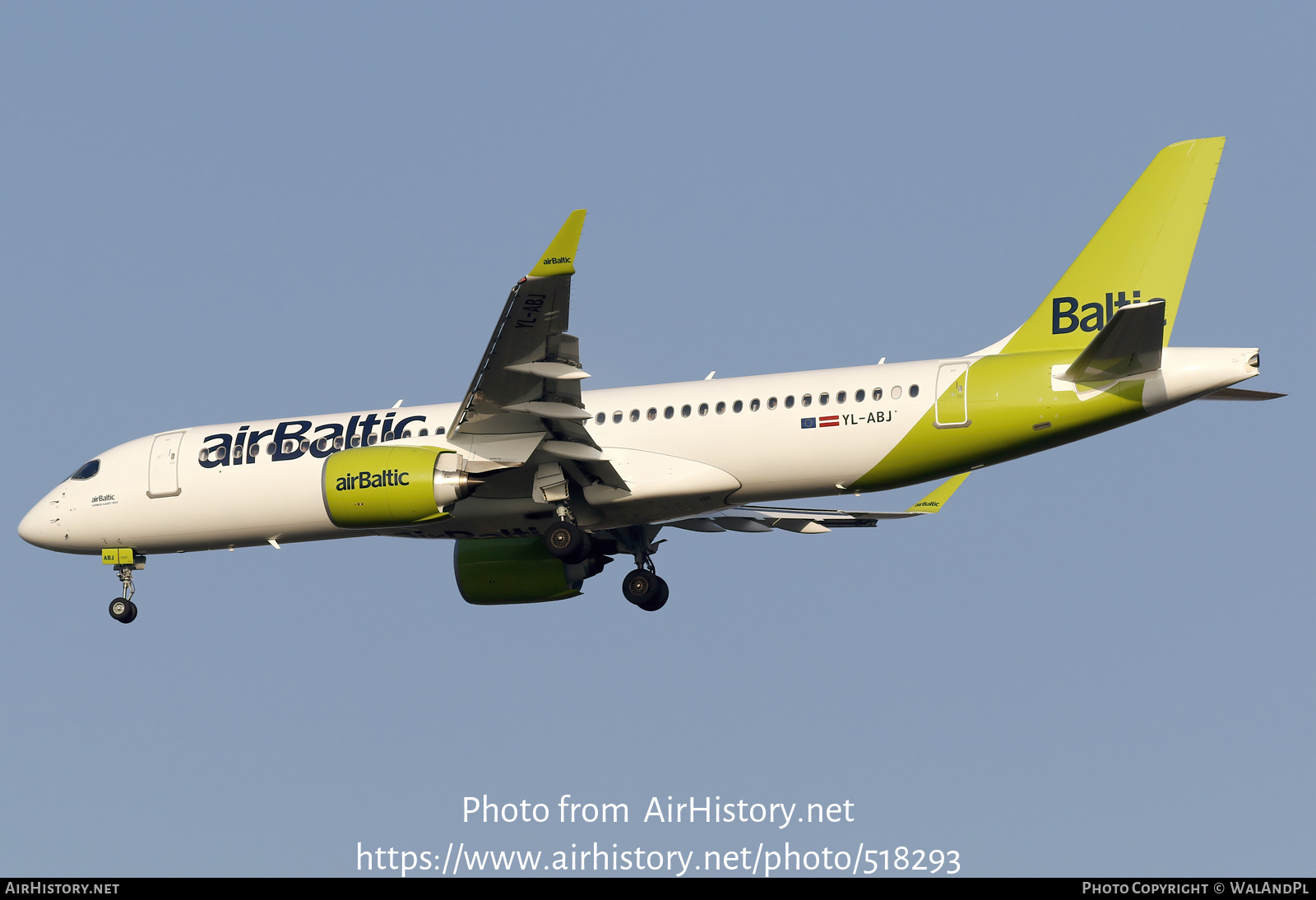 Aircraft Photo of YL-ABJ | Airbus A220-371 (BD-500-1A11) | AirBaltic | AirHistory.net #518293