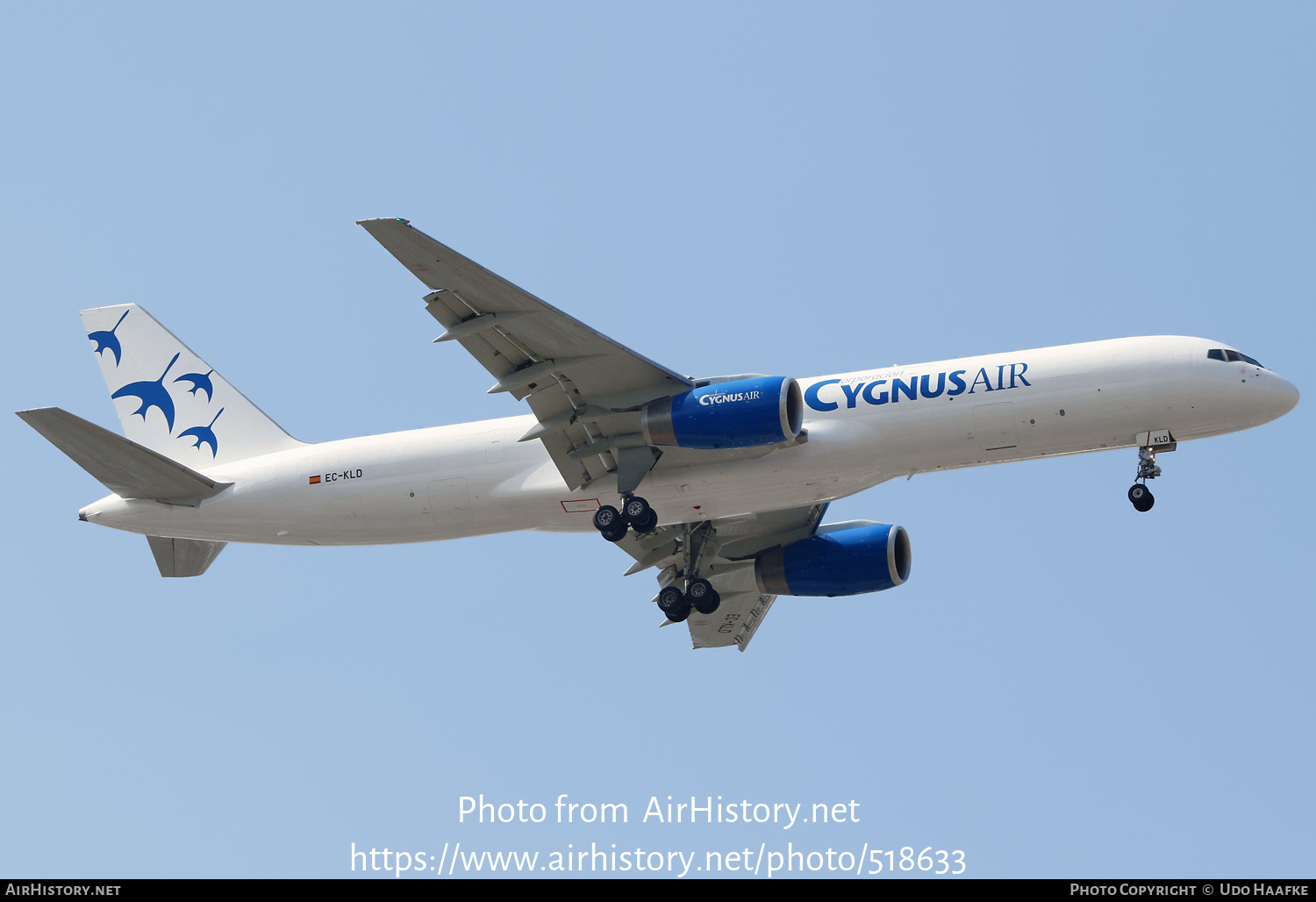 Aircraft Photo of EC-KLD | Boeing 757-236(PCF) | Cygnus Air | AirHistory.net #518633