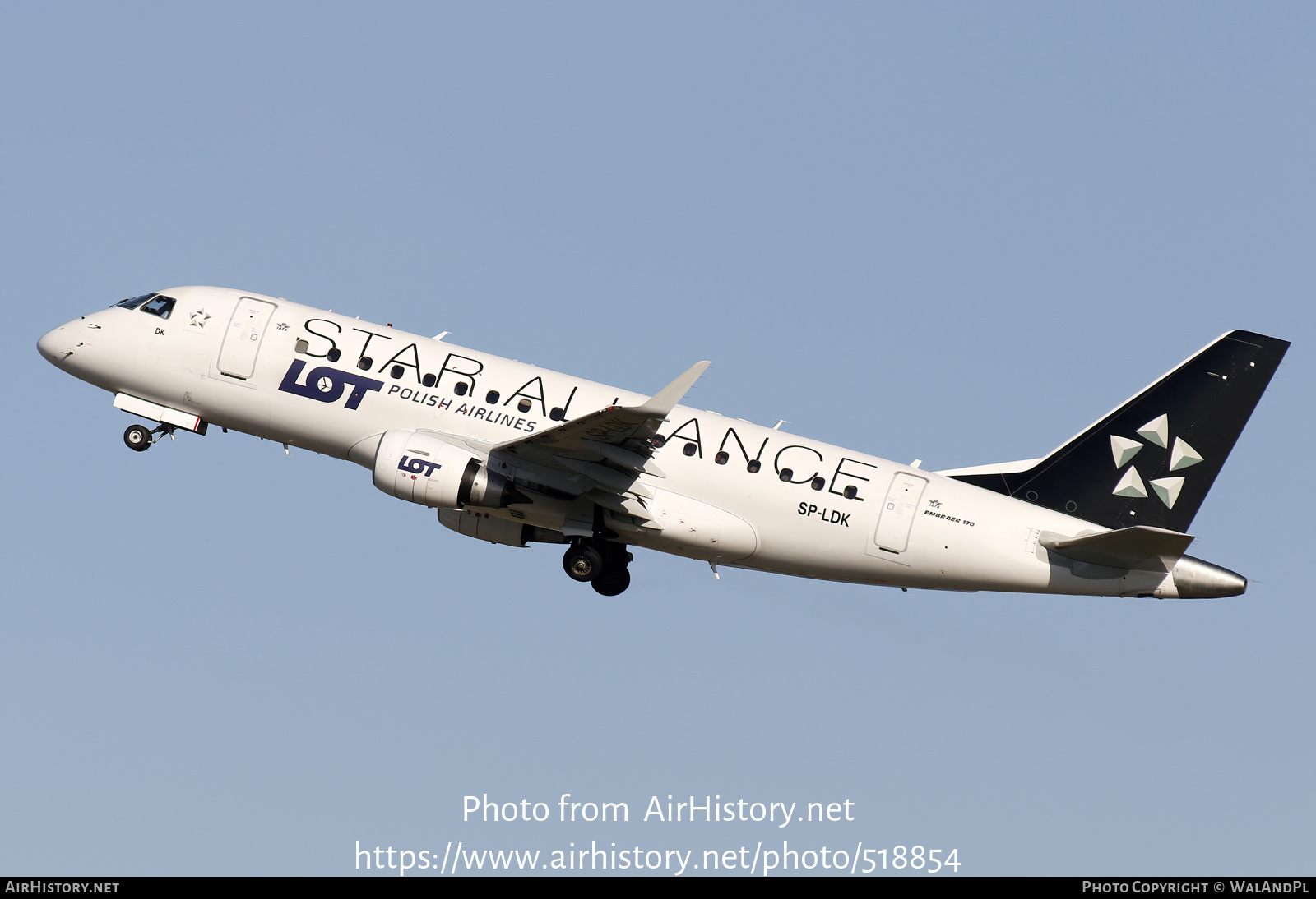 Aircraft Photo of SP-LDK | Embraer 170LR (ERJ-170-100LR) | LOT Polish Airlines - Polskie Linie Lotnicze | AirHistory.net #518854