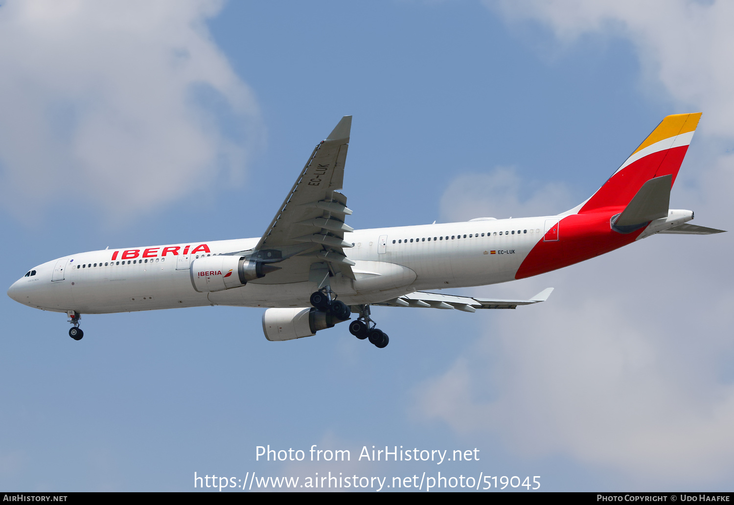 Aircraft Photo of EC-LUK | Airbus A330-302 | Iberia | AirHistory.net #519045