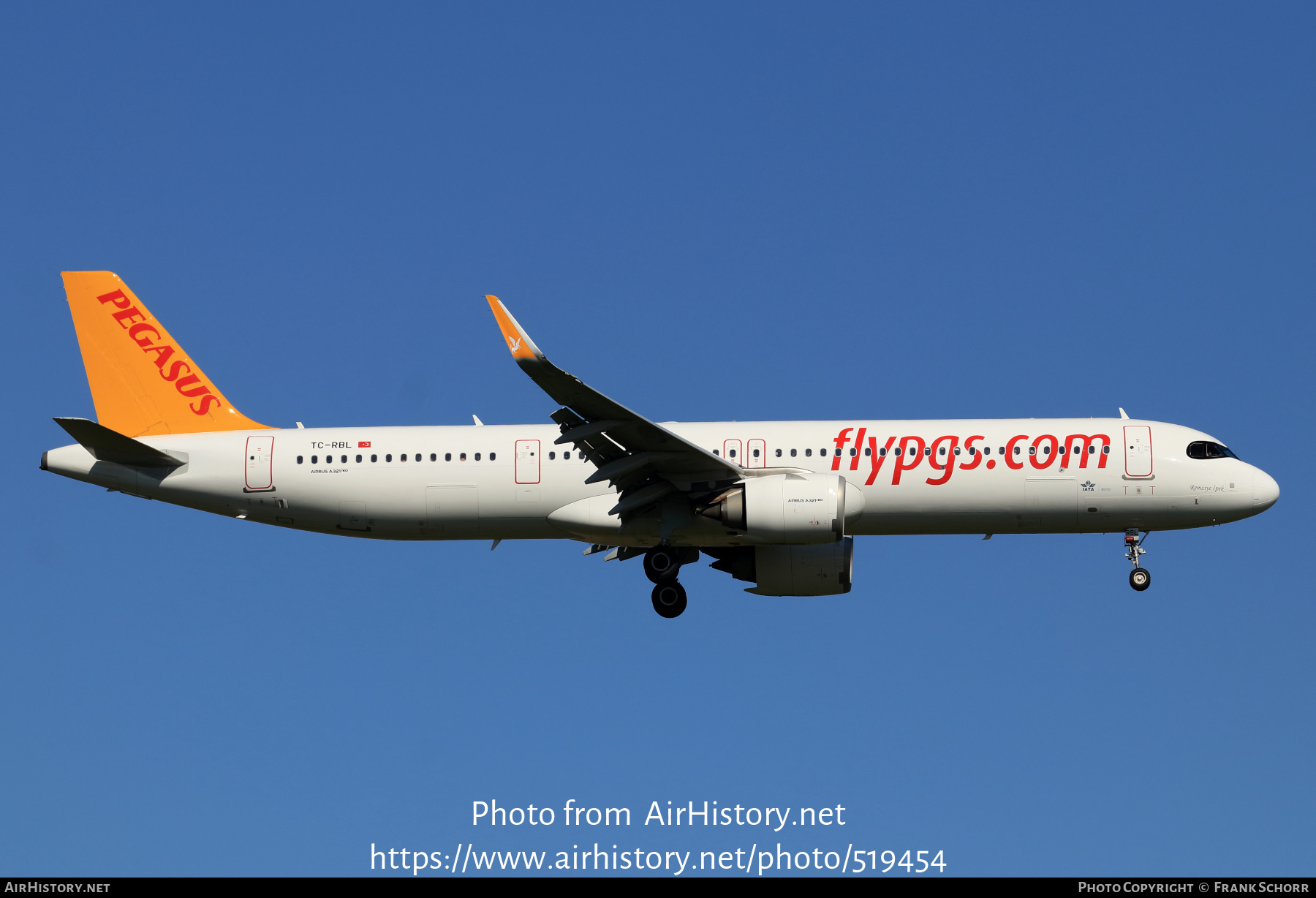 Aircraft Photo of TC-RBL | Airbus A321-251N | Pegasus Airlines | AirHistory.net #519454