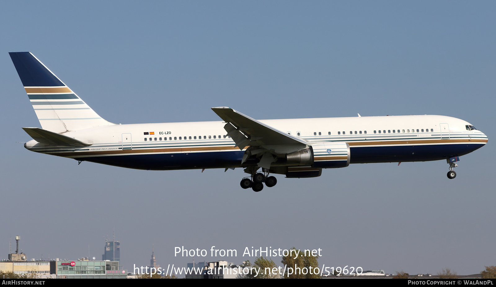 Aircraft Photo of EC-LZO | Boeing 767-35D/ER | Privilege Style | AirHistory.net #519620