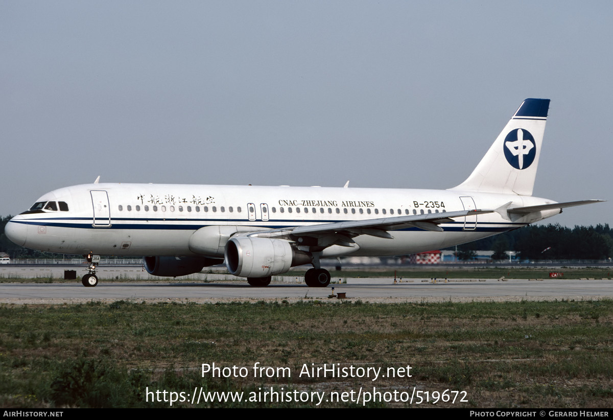 Aircraft Photo of B-2354 | Airbus A320-214 | CNAC - Zhejiang Airlines | AirHistory.net #519672