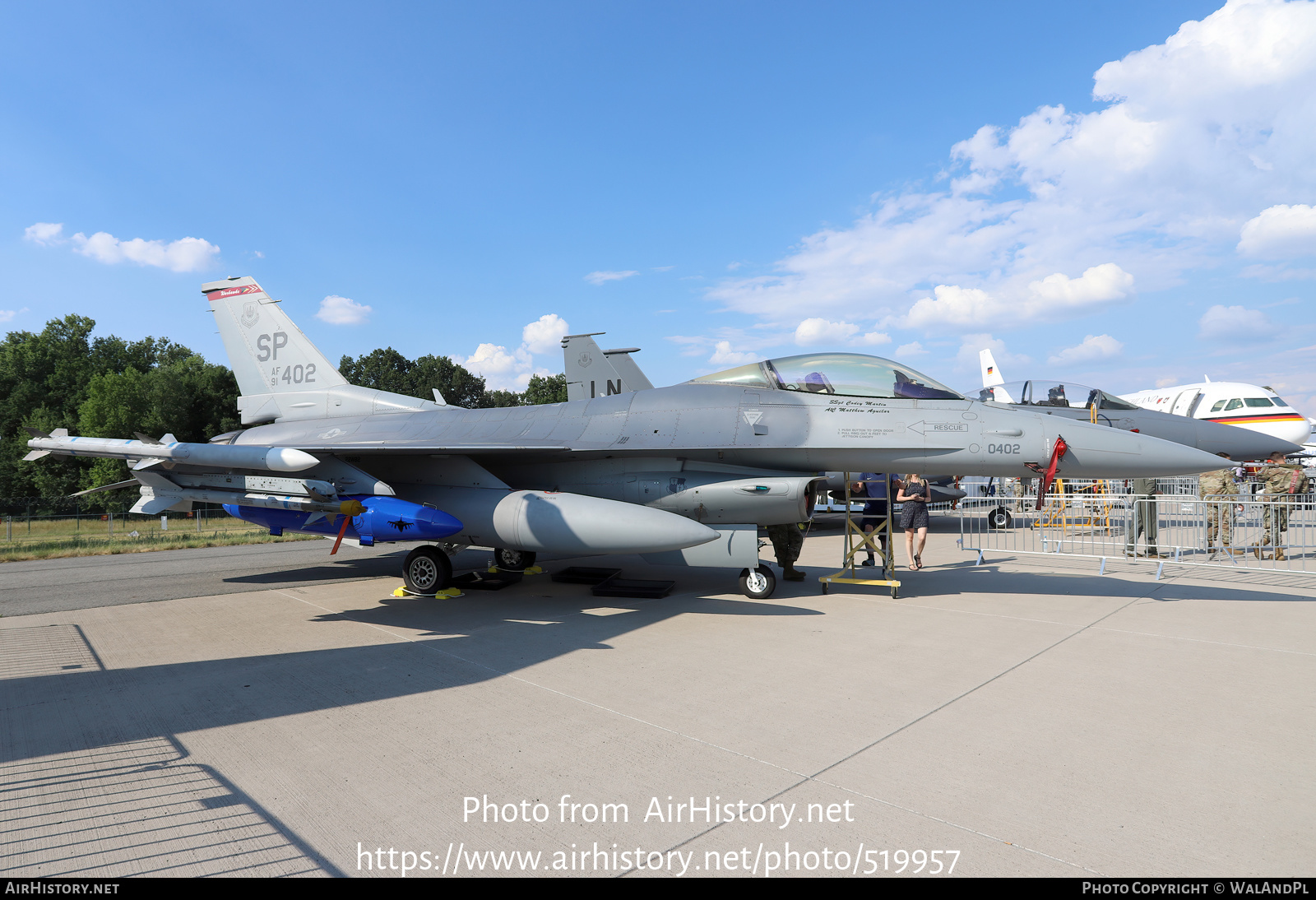 Aircraft Photo of 91-0402 / AF91-402 | Lockheed F-16CM Fighting Falcon | USA - Air Force | AirHistory.net #519957