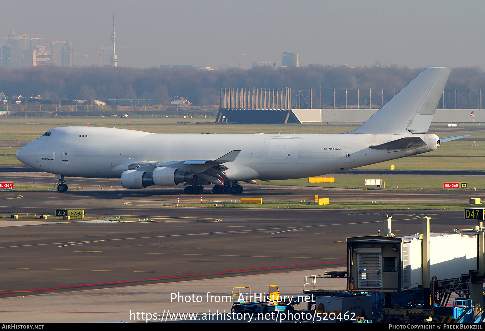 Aircraft Photo of N445MC | Boeing 747-4B5F/ER/SCD | Atlas Air | AirHistory.net #520462