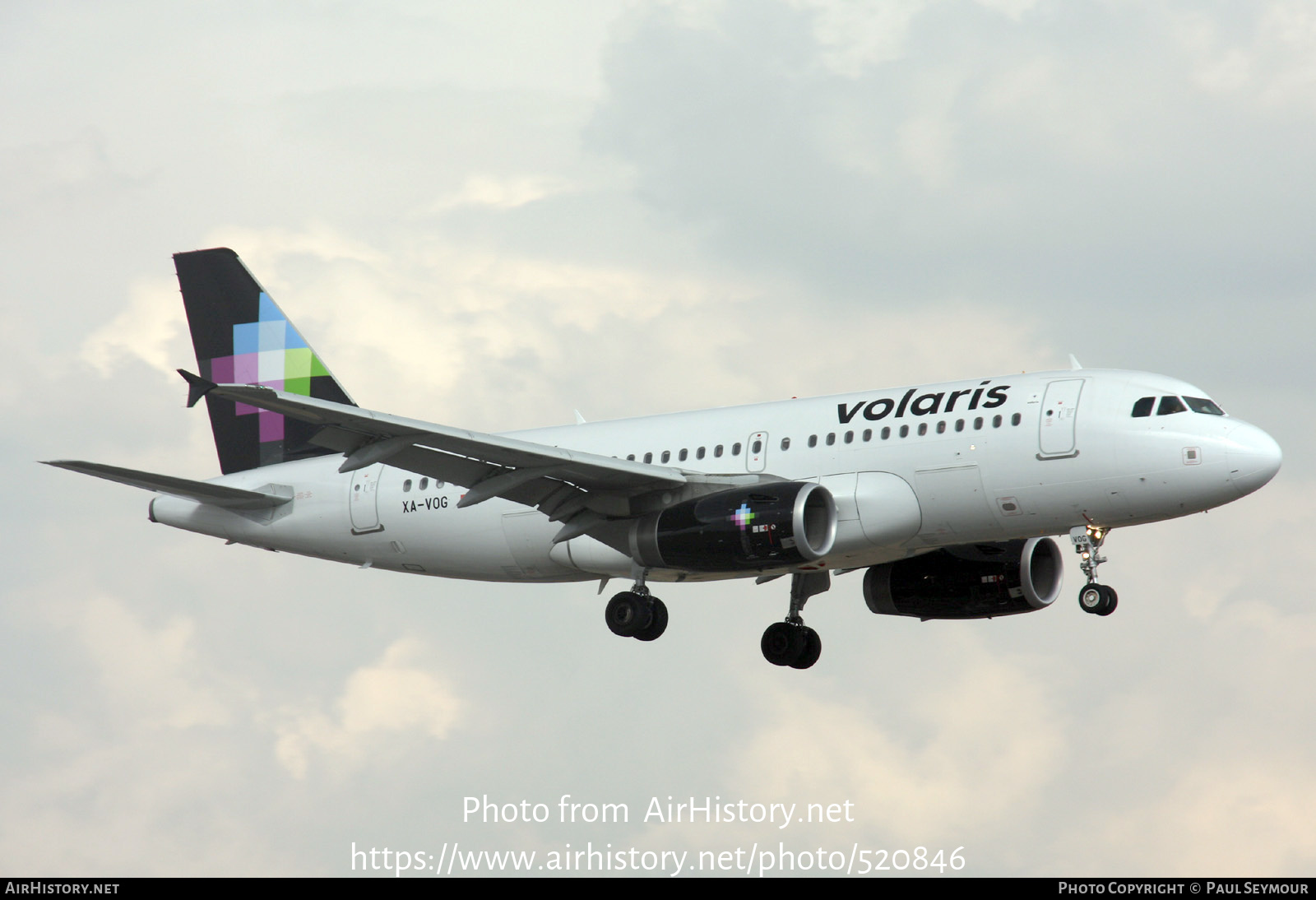 Aircraft Photo of XA-VOG | Airbus A319-133 | Volaris | AirHistory.net #520846