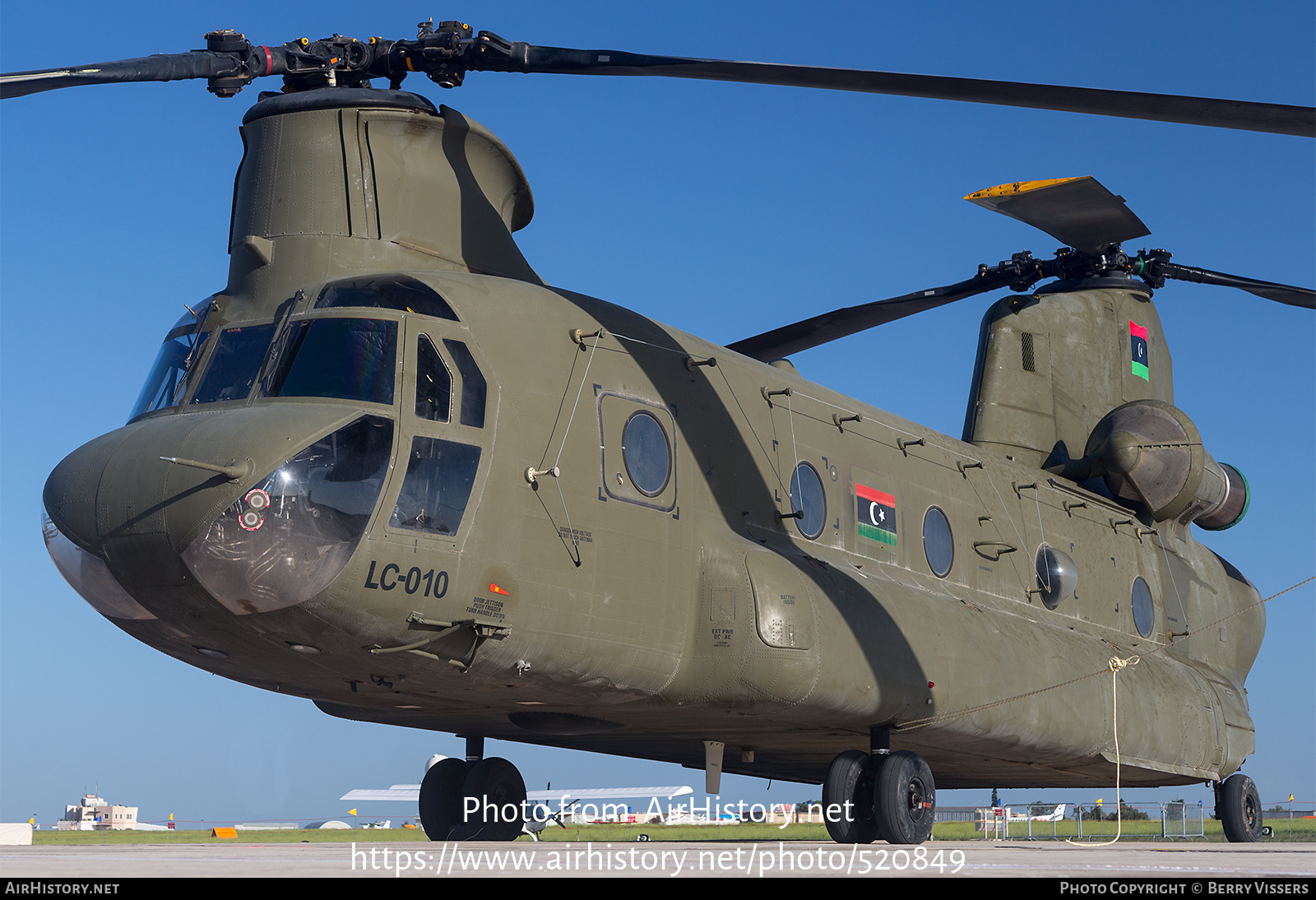 Aircraft Photo of LC-010 | Boeing Vertol CH-47C Chinook | Libya - Air Force | AirHistory.net #520849