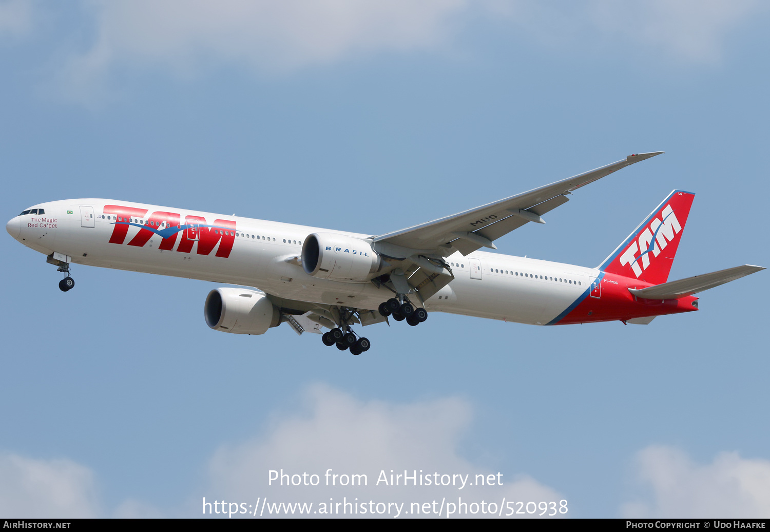 Aircraft Photo of PT-MUG | Boeing 777-32W/ER | TAM Linhas Aéreas | AirHistory.net #520938