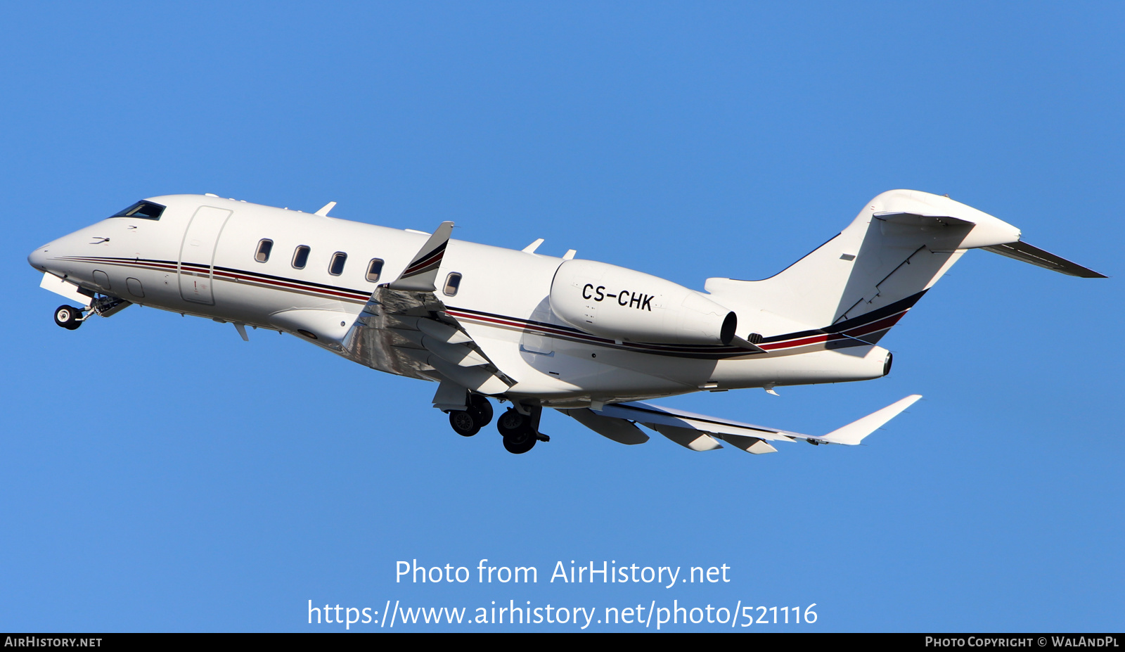 Aircraft Photo of CS-CHK | Bombardier Challenger 350 (BD-100-1A10) | AirHistory.net #521116