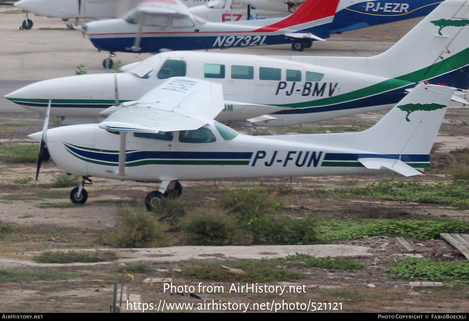 Aircraft Photo of PJ-FUN | Cessna 172P | Divi Divi Air | AirHistory.net #521121