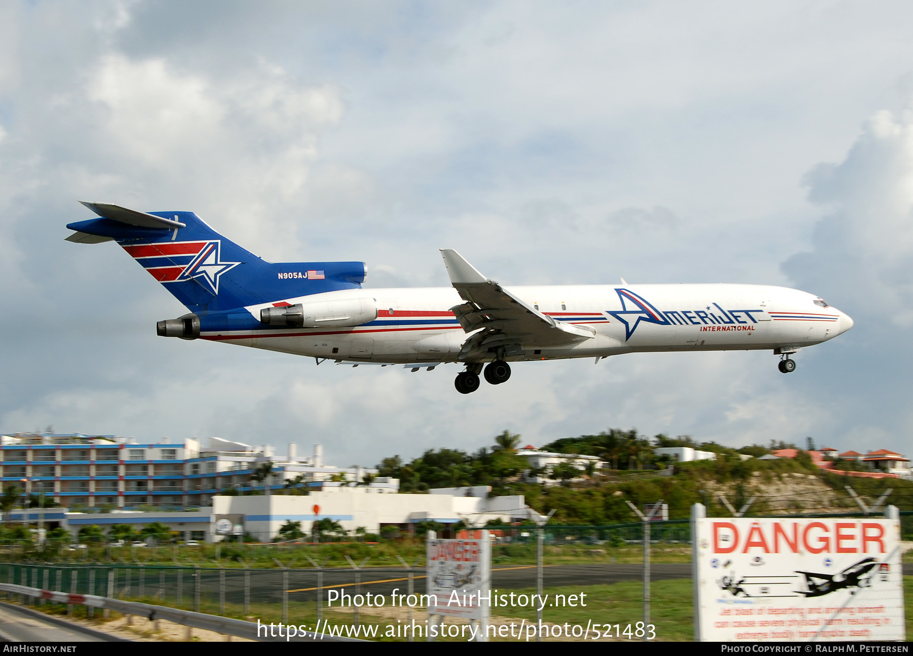 Aircraft Photo of N905AJ | Boeing 727-231/Adv(F) | Amerijet International | AirHistory.net #521483