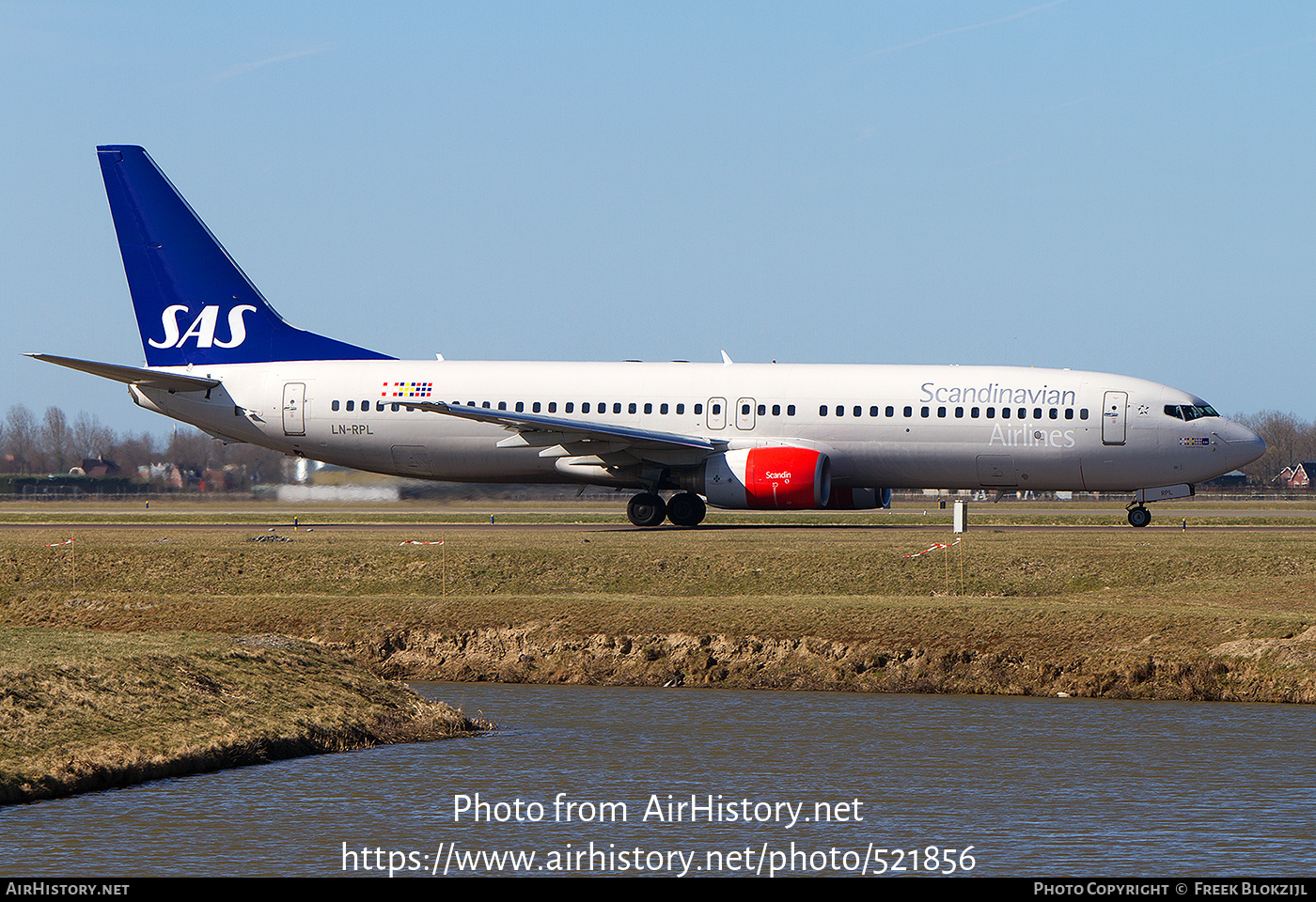 Aircraft Photo of LN-RPL | Boeing 737-883 | Scandinavian Airlines - SAS | AirHistory.net #521856