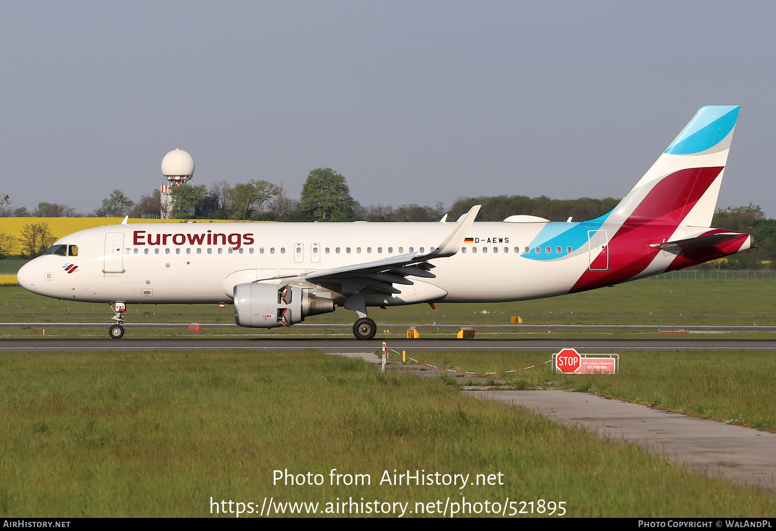 Aircraft Photo of D-AEWS | Airbus A320-214 | Eurowings | AirHistory.net #521895