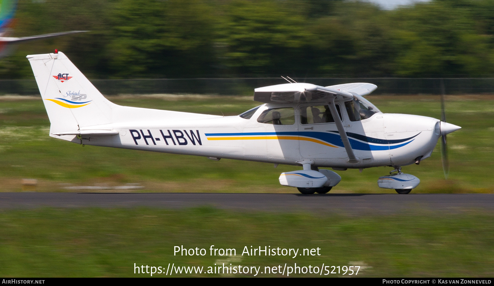 Aircraft Photo of PH-HBW | Cessna 172S Skyhawk SP | ACT - Aero Center Teuge | AirHistory.net #521957