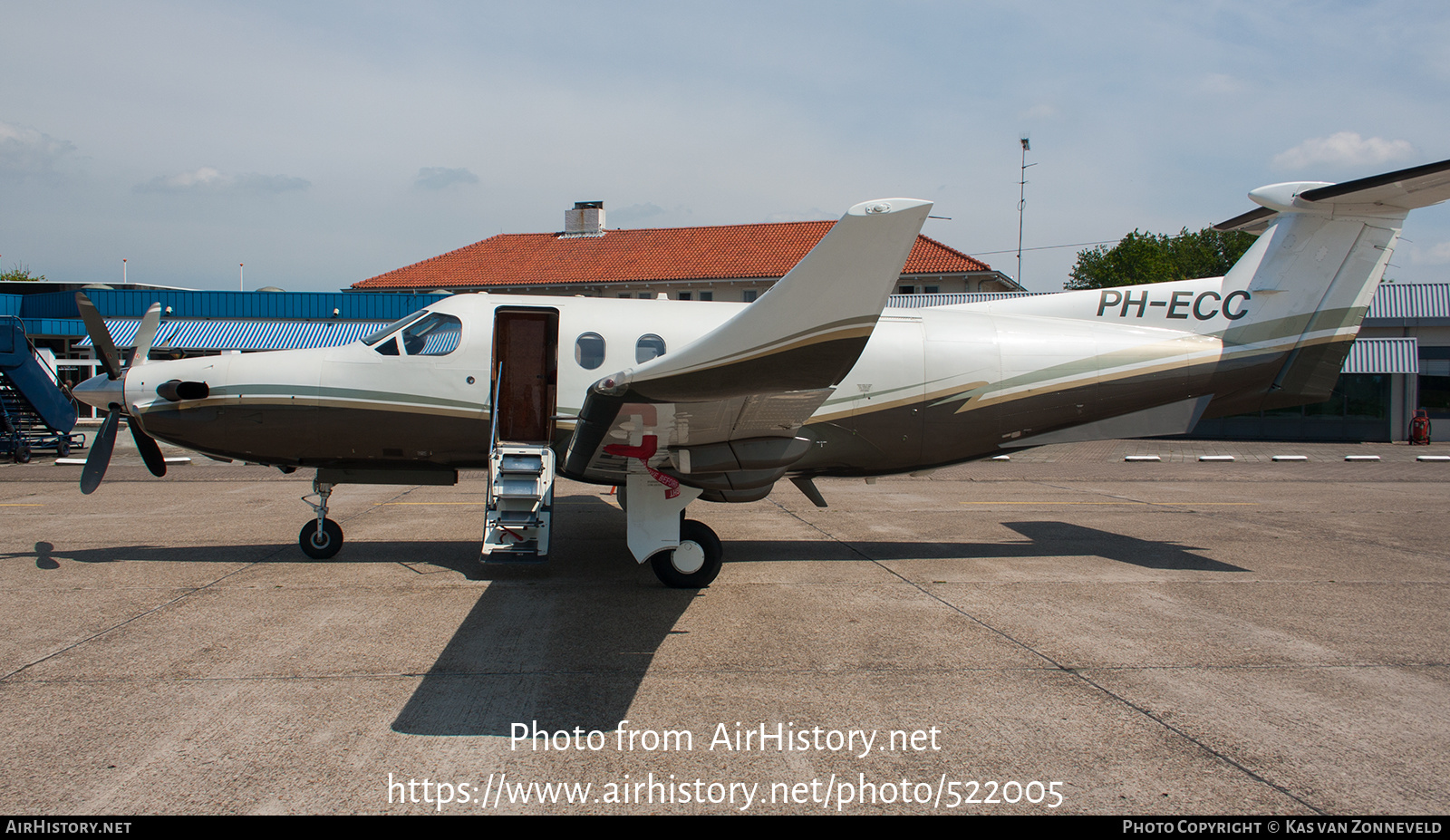 Aircraft Photo of PH-ECC | Pilatus PC-12/45 | AirHistory.net #522005