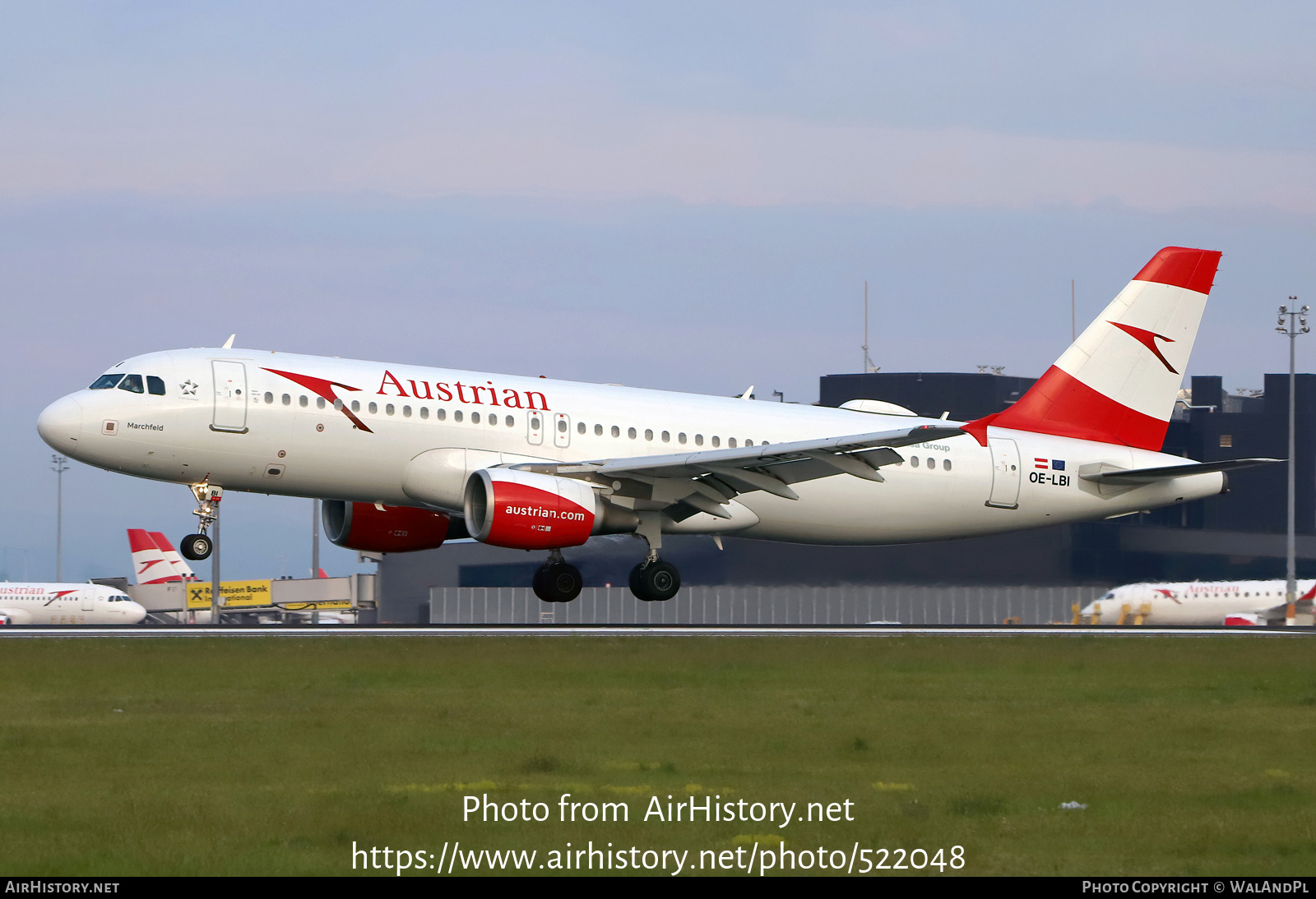 Aircraft Photo of OE-LBI | Airbus A320-214 | Austrian Airlines | AirHistory.net #522048