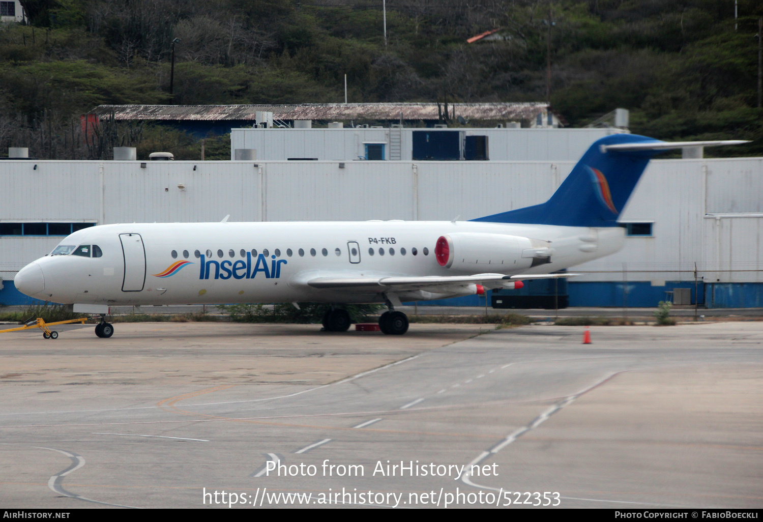 Aircraft Photo of P4-FKB | Fokker 70 (F28-0070) | Insel Air | AirHistory.net #522353