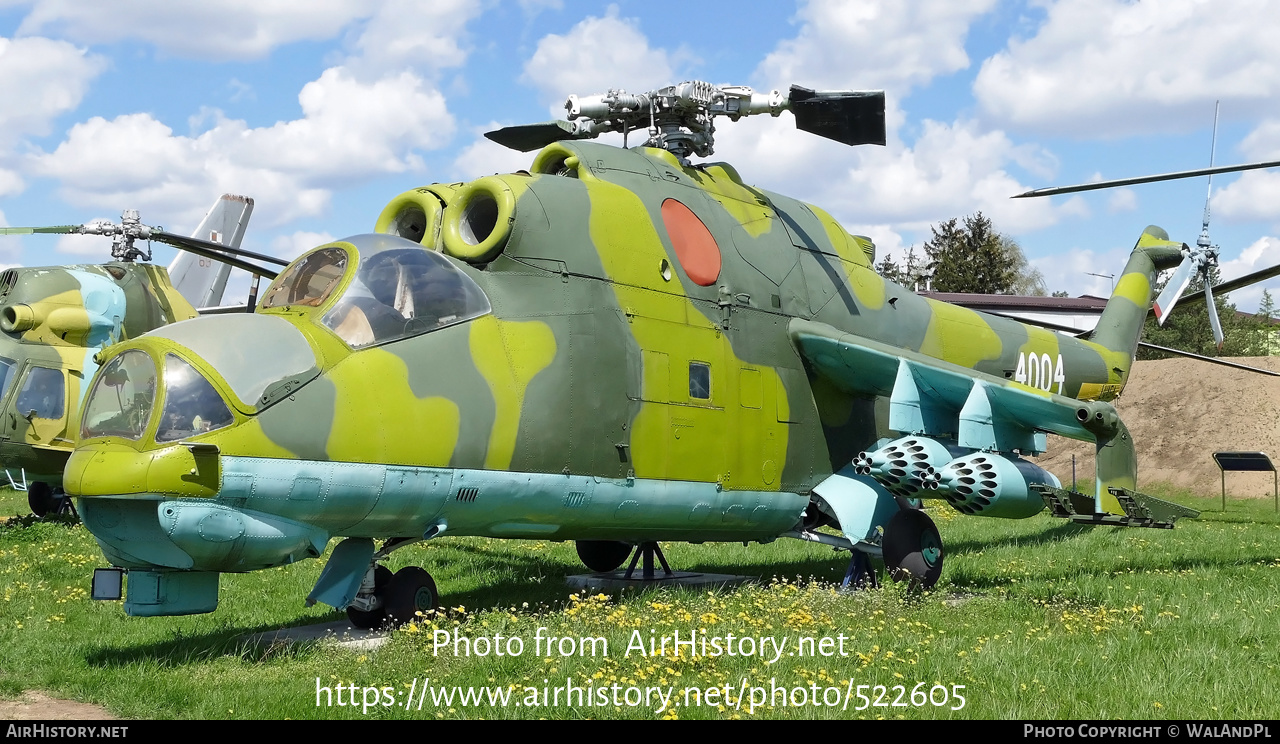 Aircraft Photo of 4004 | Mil Mi-24D | Poland - Army | AirHistory.net #522605