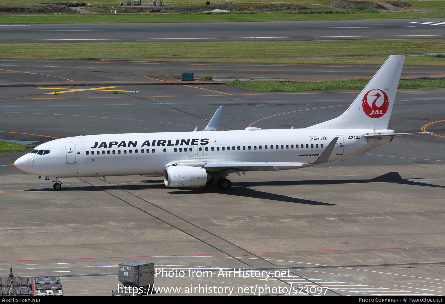 Aircraft Photo of JA340J | Boeing 737-846 | Japan Airlines - JAL | AirHistory.net #523097