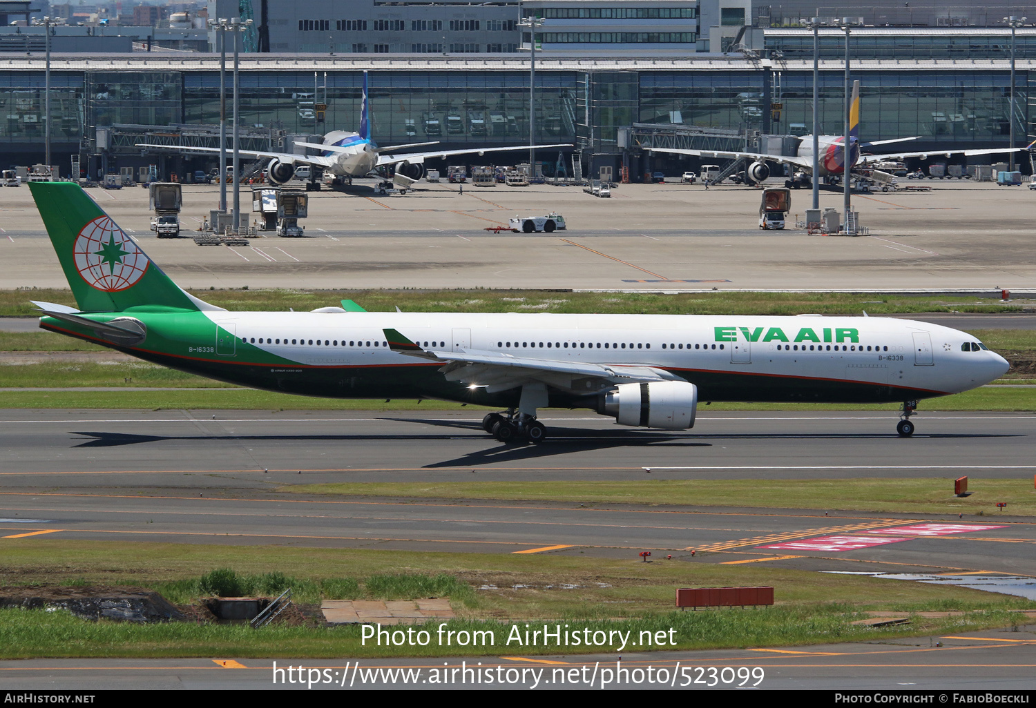 Aircraft Photo of B-16338 | Airbus A330-302 | EVA Air | AirHistory.net #523099