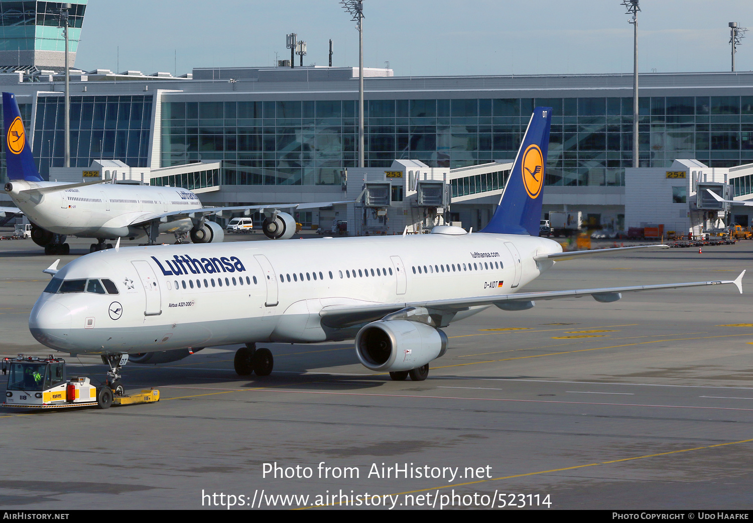 Aircraft Photo of D-AIDT | Airbus A321-231 | Lufthansa | AirHistory.net #523114