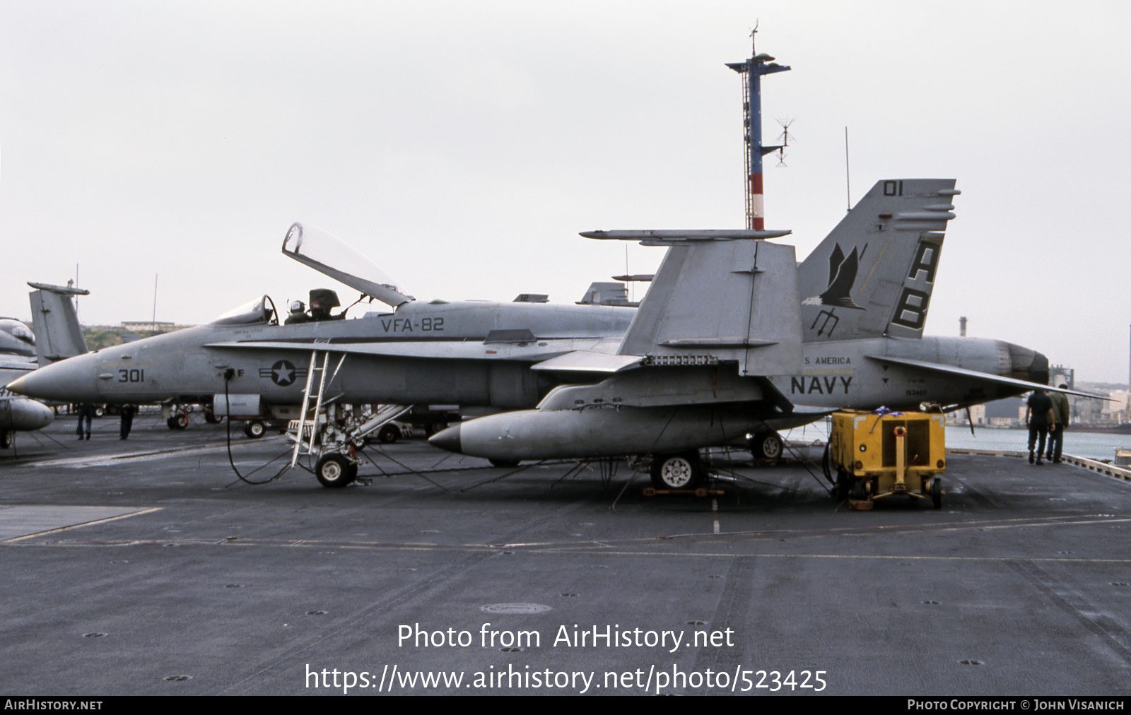 Aircraft Photo of 163465 | McDonnell Douglas F/A-18C Hornet | USA - Navy | AirHistory.net #523425