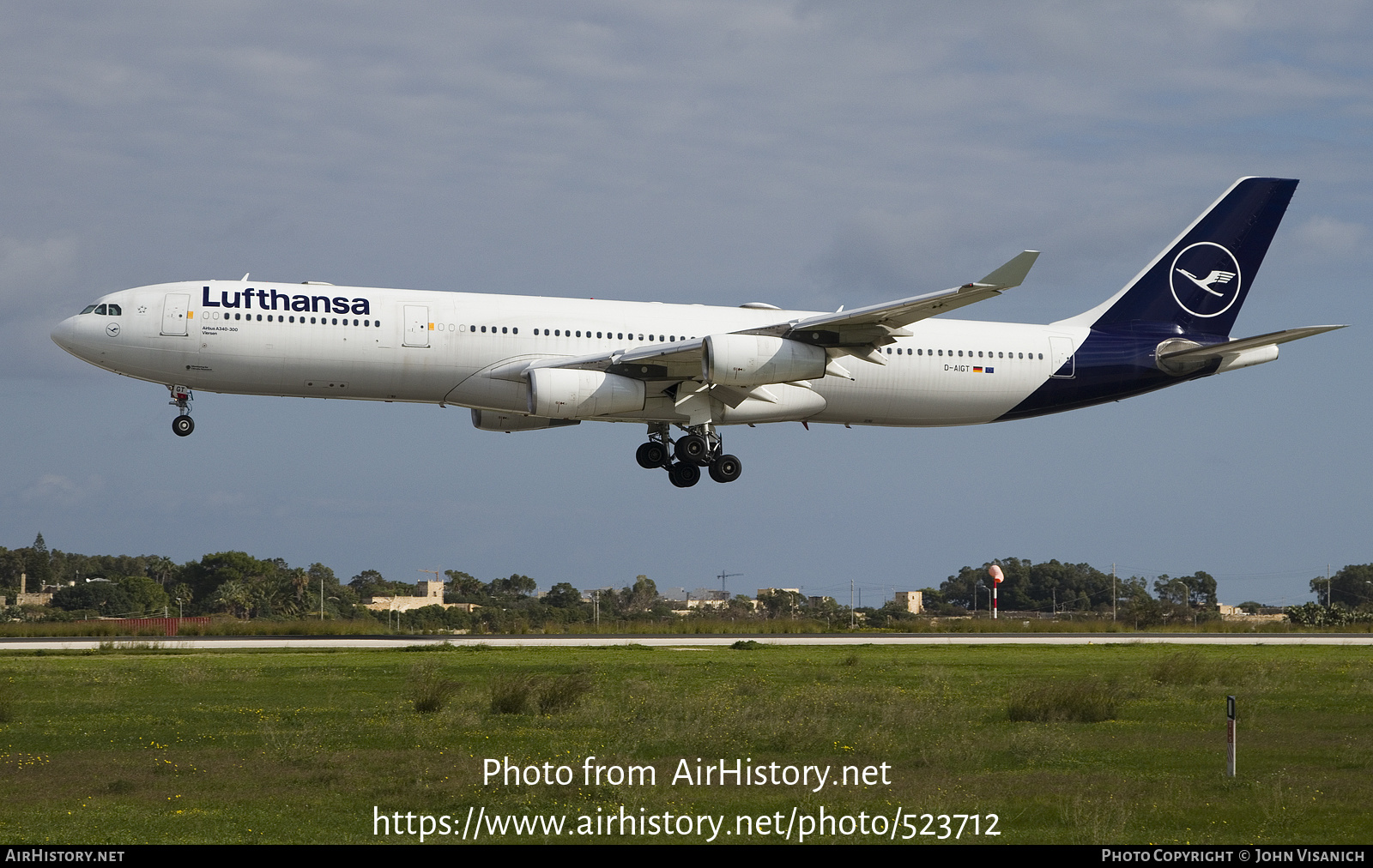 Aircraft Photo of D-AIGT | Airbus A340-313X | Lufthansa | AirHistory.net #523712