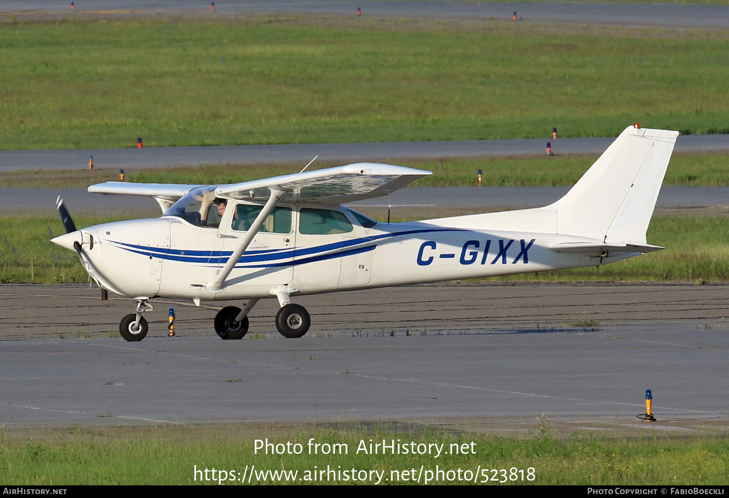 Aircraft Photo of C-GIXX | Cessna 172N Skyhawk II | AirHistory.net #523818