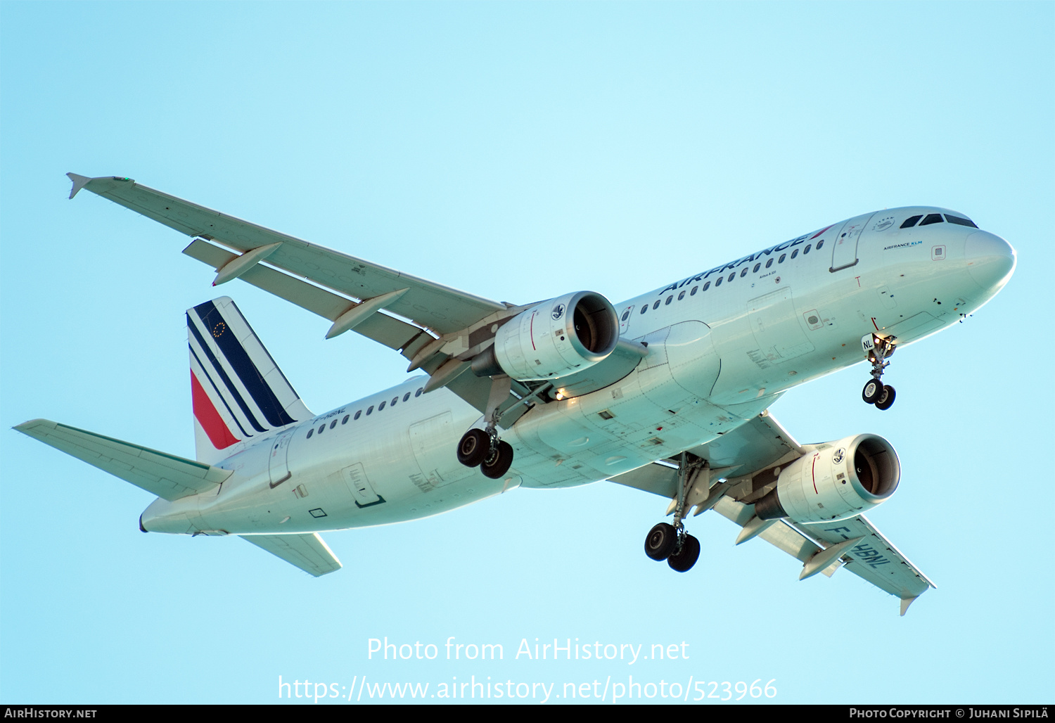 Aircraft Photo of F-HBNL | Airbus A320-214 | Air France | AirHistory.net #523966