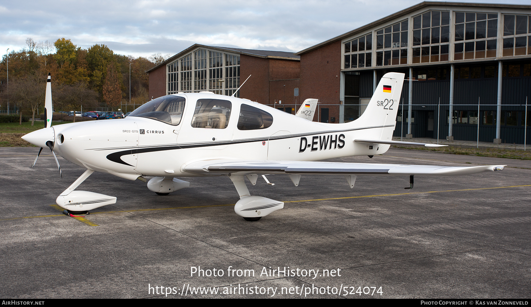 Aircraft Photo of D-EWHS | Cirrus SR-22 G2-GTS | AirHistory.net #524074