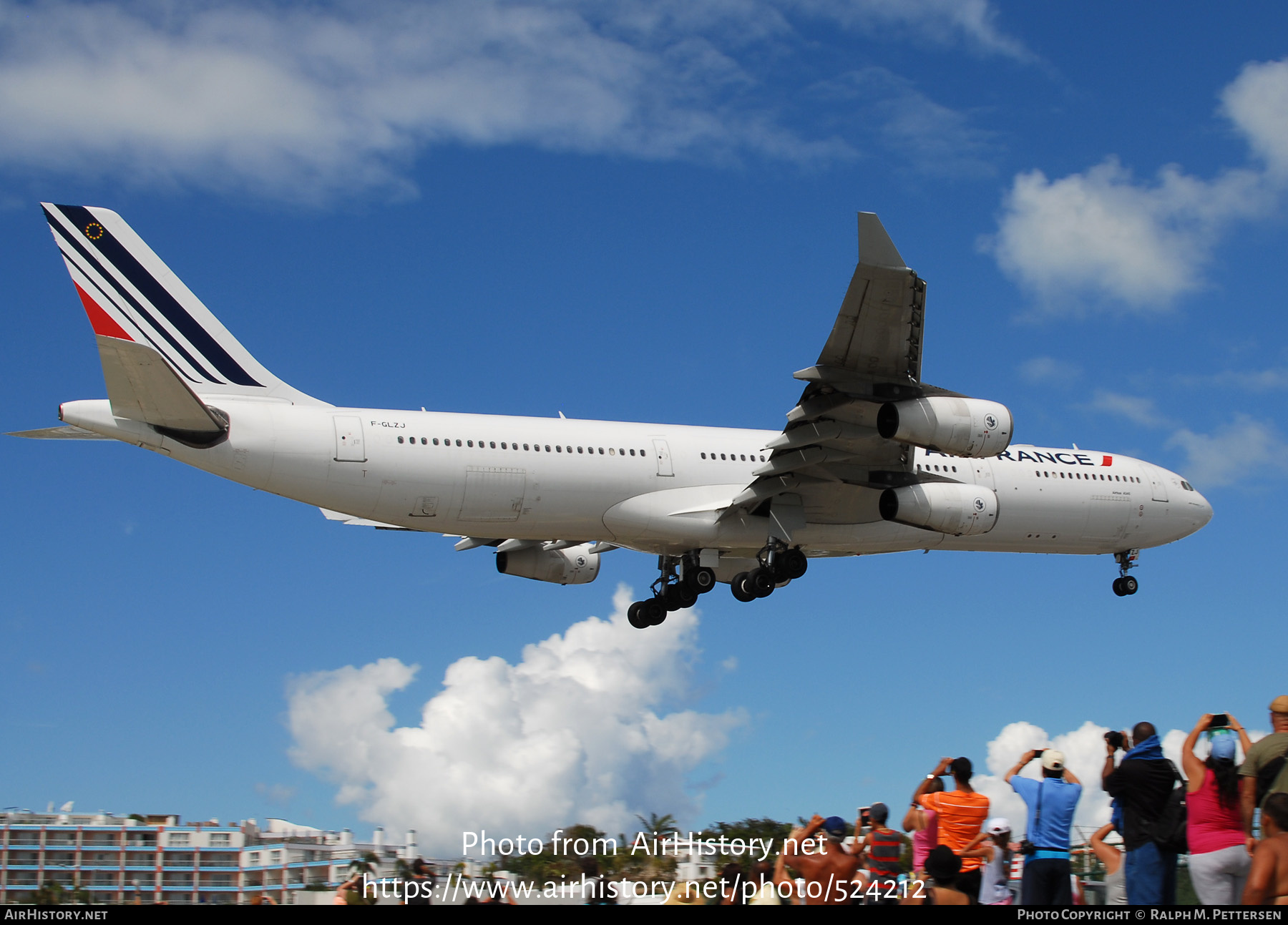 Aircraft Photo of F-GLZJ | Airbus A340-313 | Air France | AirHistory.net #524212