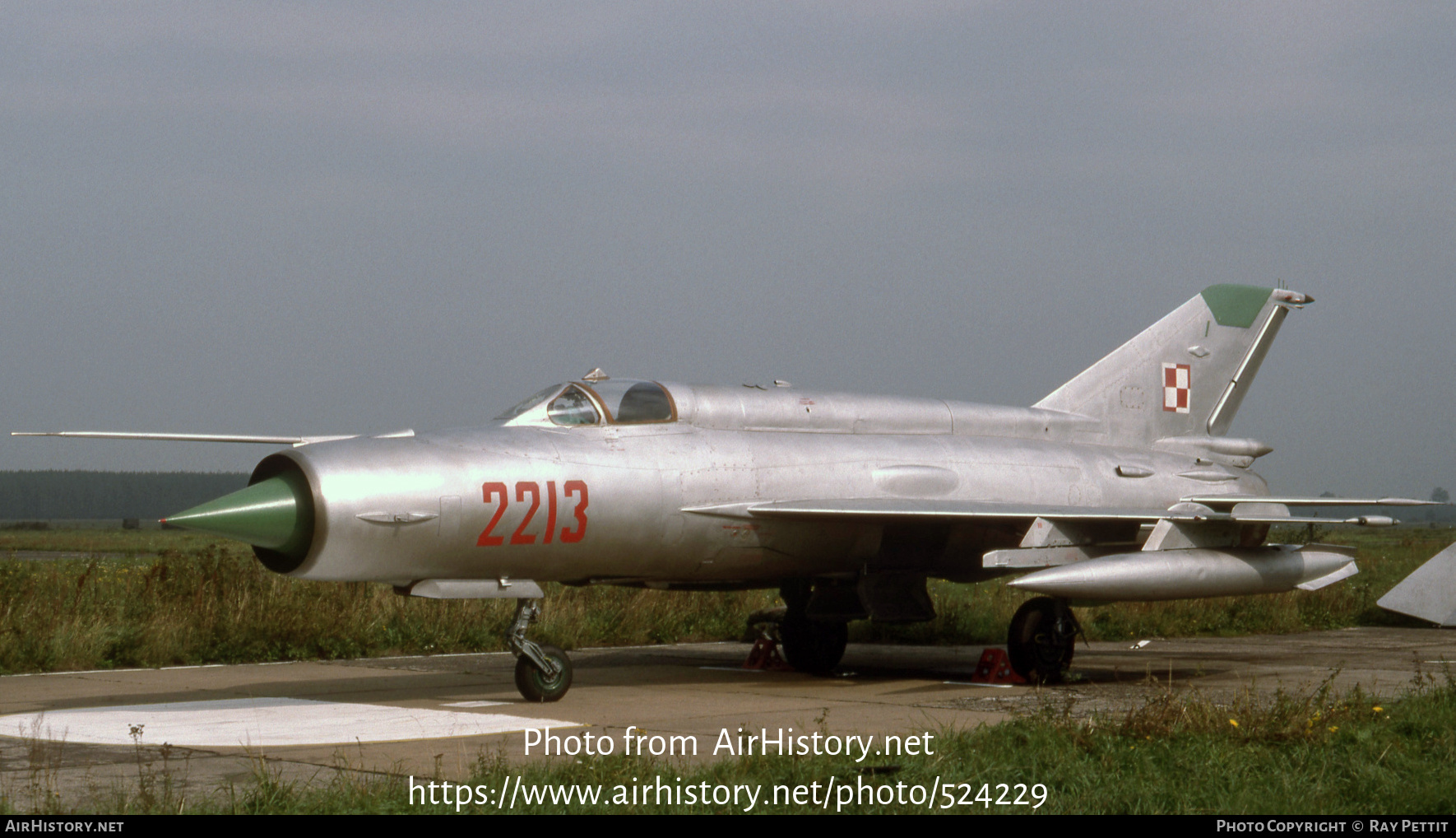 Aircraft Photo of 2213 | Mikoyan-Gurevich MiG-21R | Poland - Air Force | AirHistory.net #524229