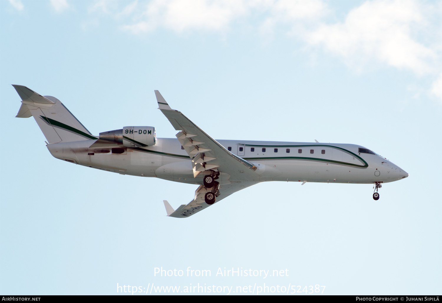 Aircraft Photo of 9H-DOM | Bombardier Challenger 850 (CRJ-200SE/CL-600-2B19) | AirHistory.net #524387