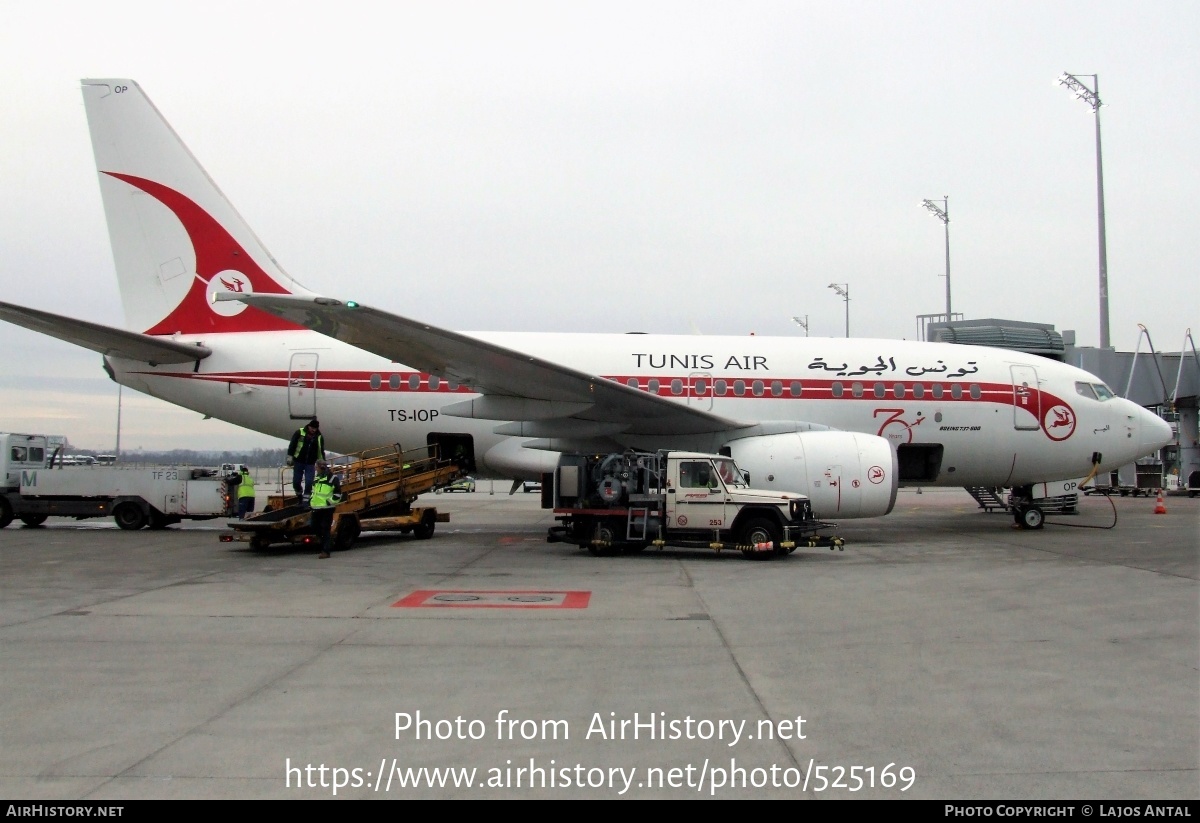 Aircraft Photo of TS-IOP | Boeing 737-6H3 | Tunisair | Tunis Air | AirHistory.net #525169