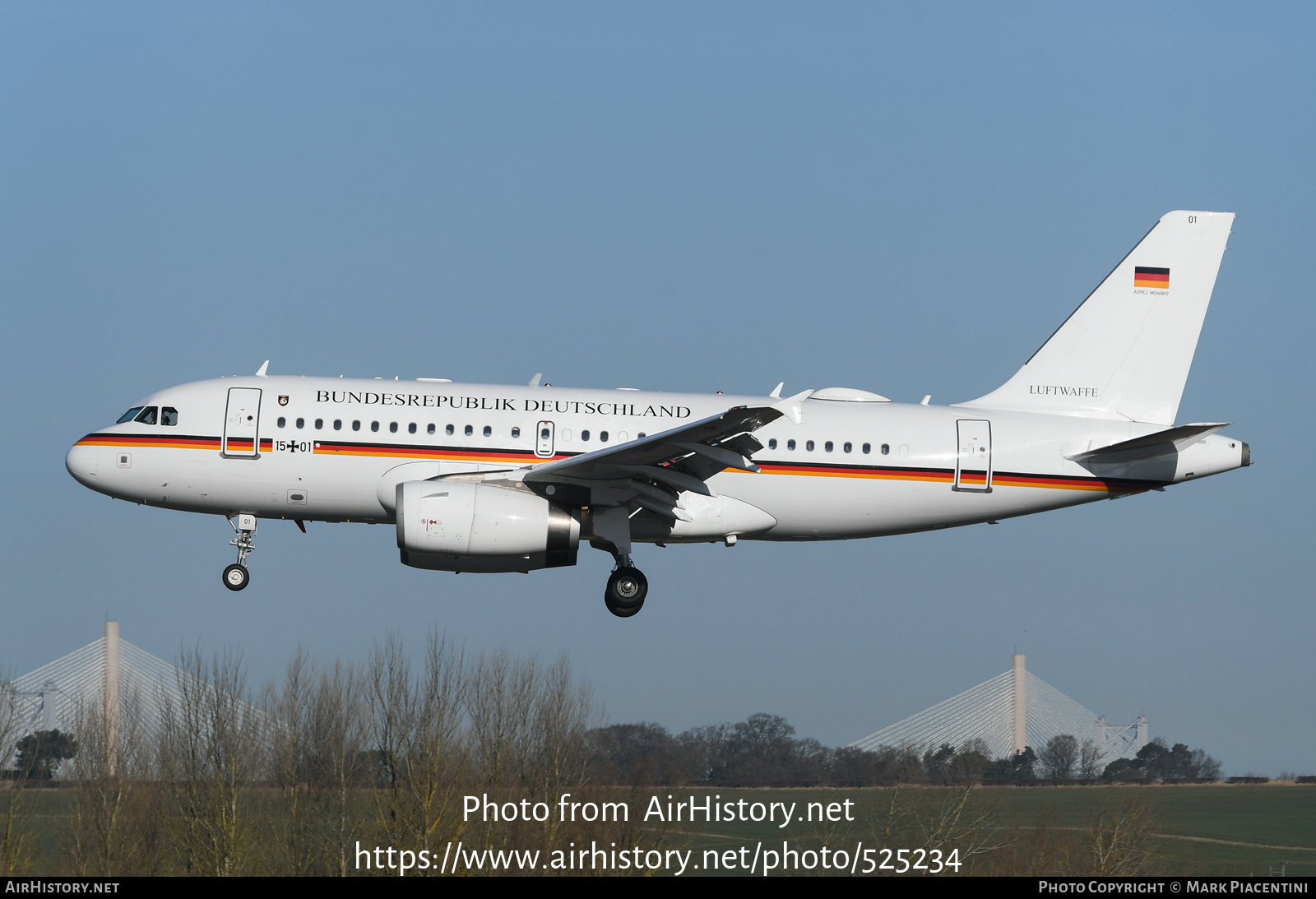 Aircraft Photo of 1501 | Airbus ACJ319 (A319-133/CJ) | Germany - Air Force | AirHistory.net #525234