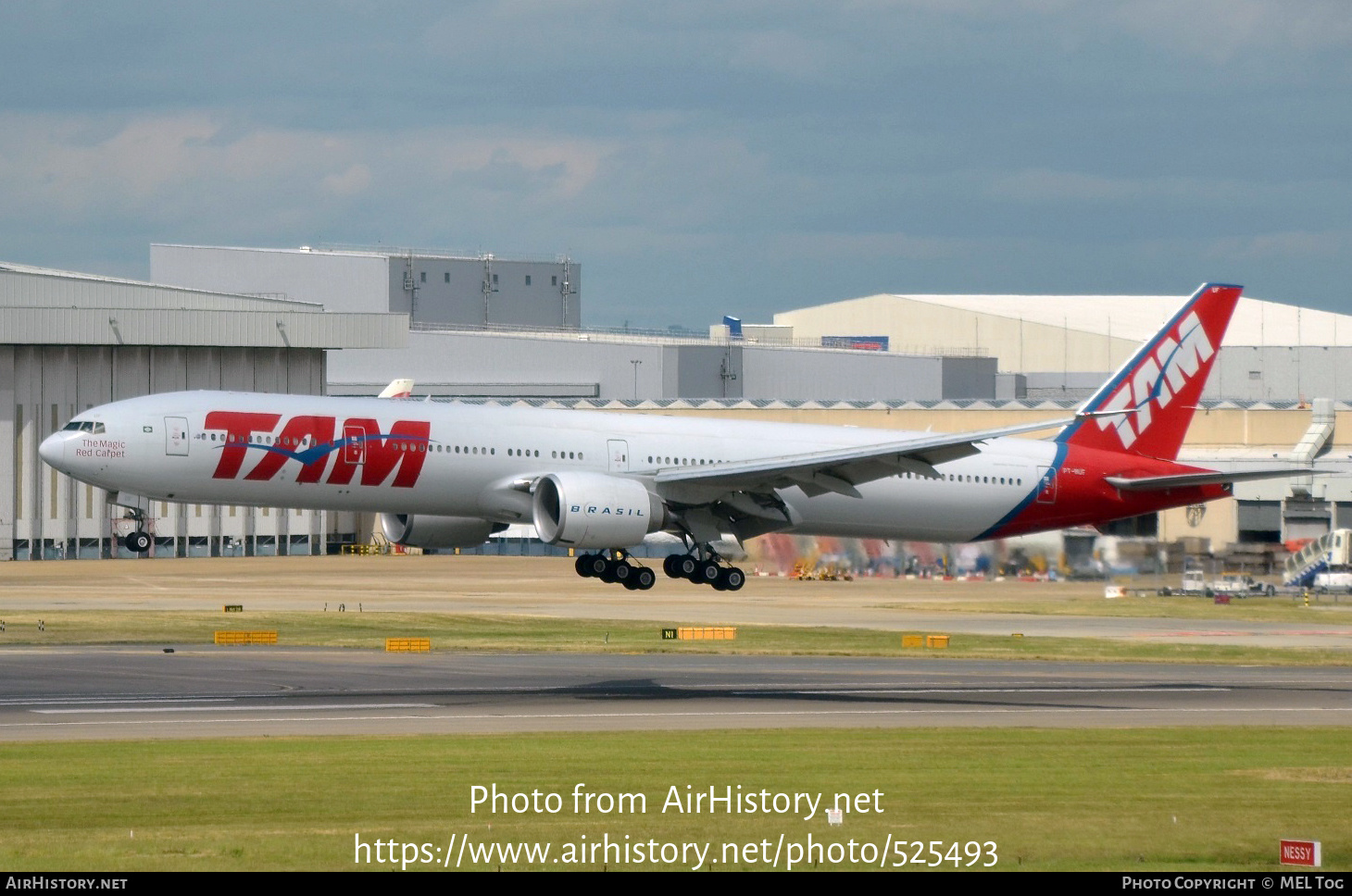 Aircraft Photo of PT-MUF | Boeing 777-32W/ER | TAM Linhas Aéreas | AirHistory.net #525493