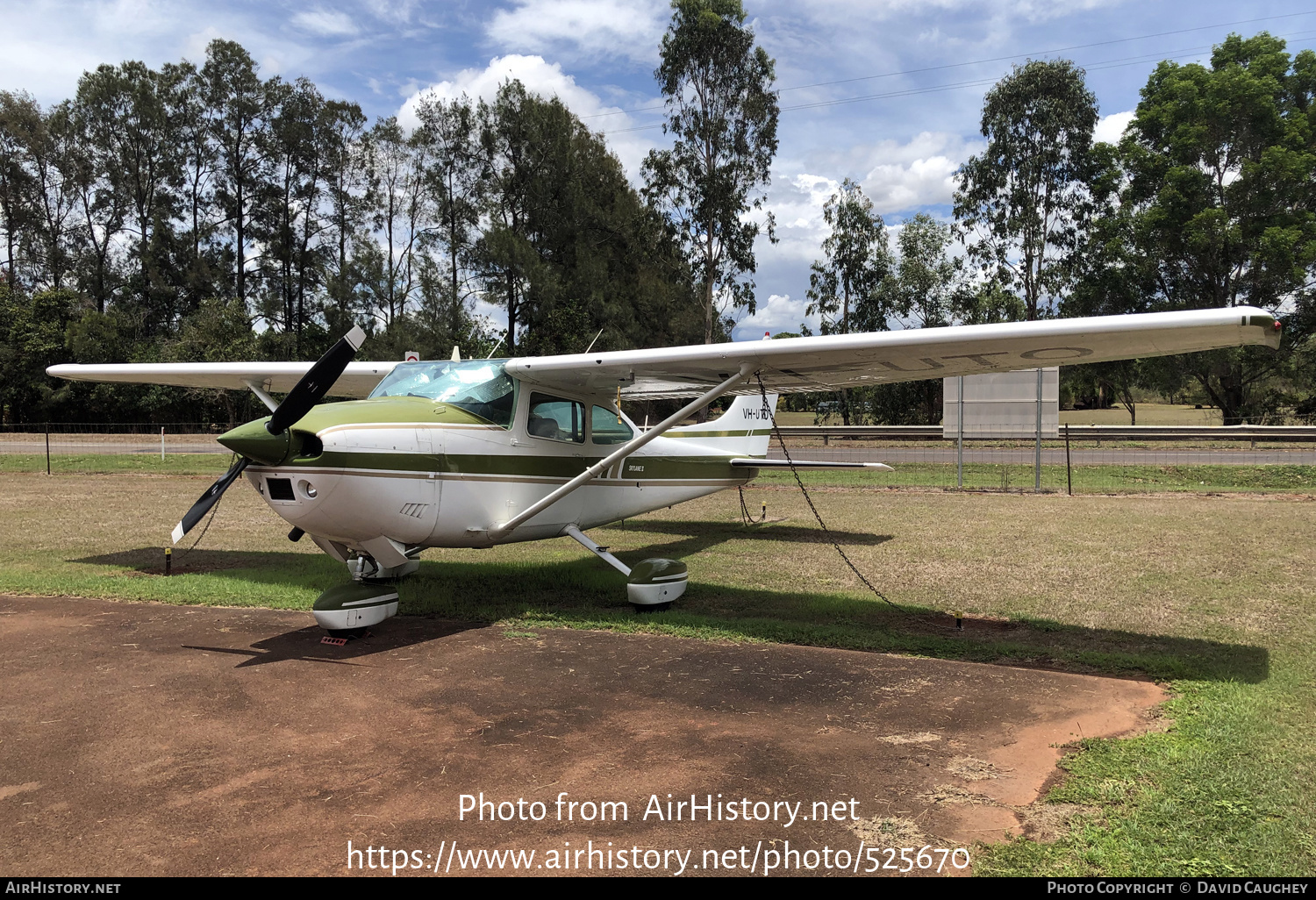 Aircraft Photo of VH-UTO | Cessna 182Q Skylane | AirHistory.net #525670