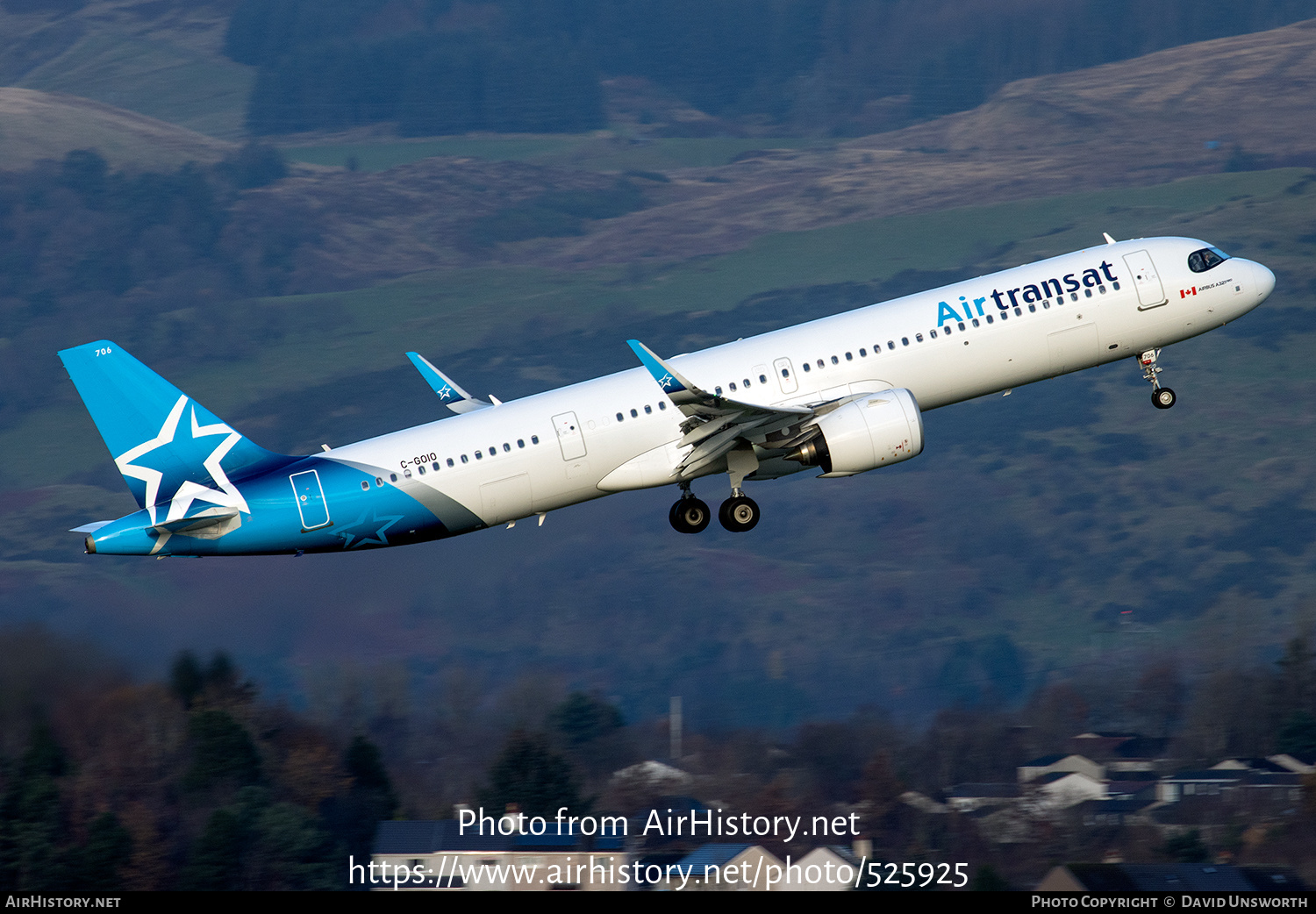 Aircraft Photo of C-GOIO | Airbus A321-271NX | Air Transat | AirHistory.net #525925