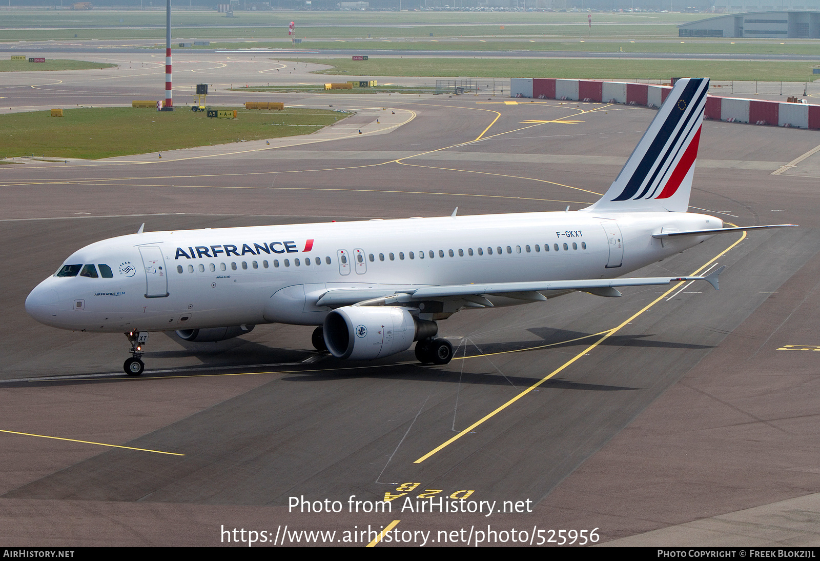 Aircraft Photo of F-GKXT | Airbus A320-214 | Air France | AirHistory.net #525956