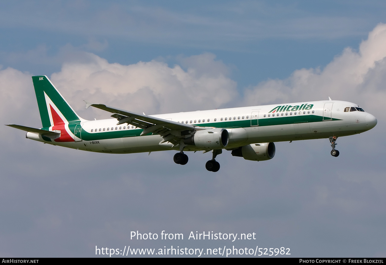 Aircraft Photo of I-BIXK | Airbus A321-112 | Alitalia | AirHistory.net #525982