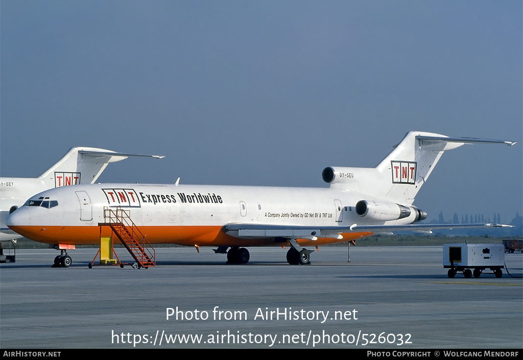 Aircraft Photo of OY-SEU | Boeing 727-243/Adv(F) | TNT Express | AirHistory.net #526032