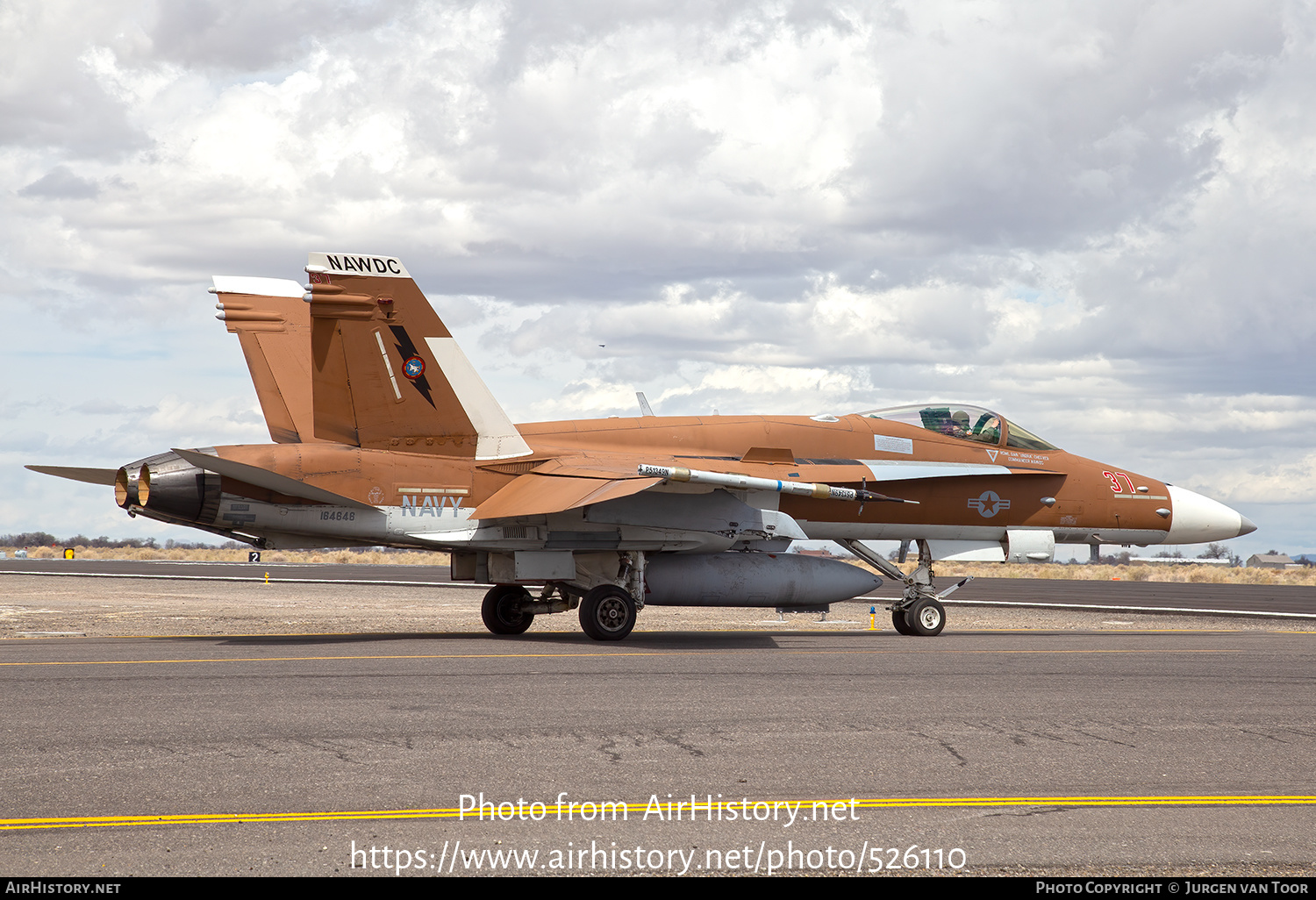 Aircraft Photo of 164646 | McDonnell Douglas F/A-18C Hornet | USA - Navy | AirHistory.net #526110