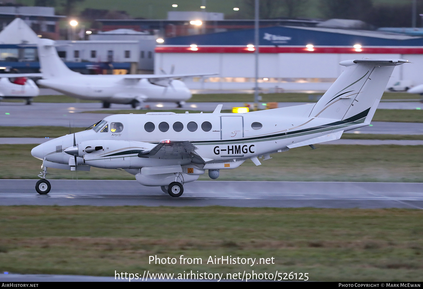 Aircraft Photo of G-HMGC | Beech 200 Super King Air | AirHistory.net #526125